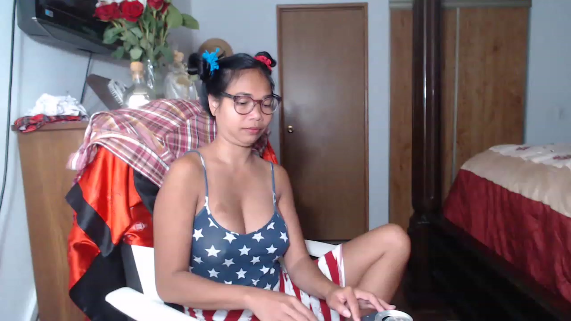 Gallery image thumbnail from Littlekai2023's myfreecams stream on, 06/11/2023, 22:33 image 7 of 20