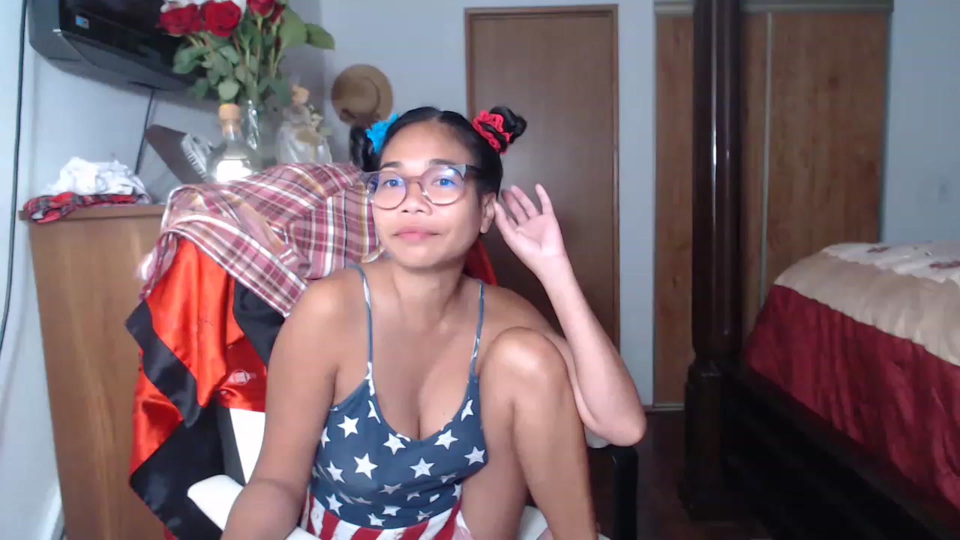 Gallery image thumbnail from Littlekai2023's myfreecams stream on, 06/11/2023, 22:33 image 5 of 20