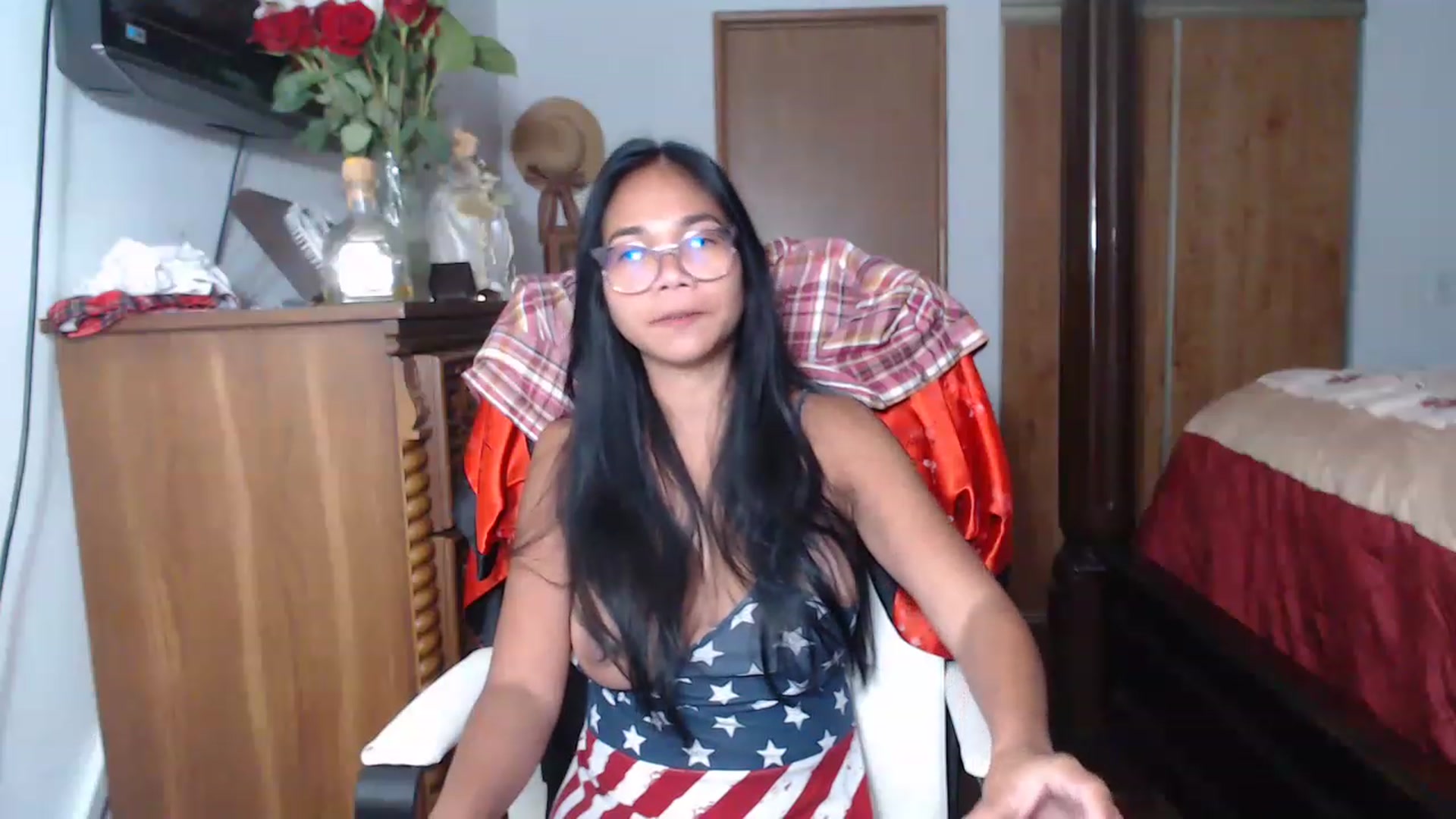 Gallery image thumbnail from Littlekai2023's myfreecams stream on, 06/11/2023, 22:33 image 10 of 20