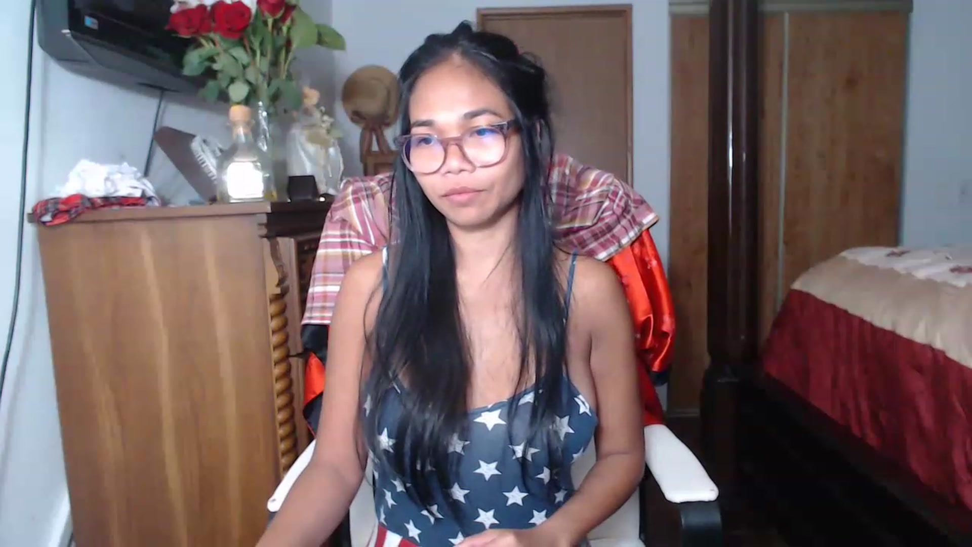 Gallery image thumbnail from Littlekai2023's myfreecams stream on, 06/11/2023, 22:33 image 14 of 20