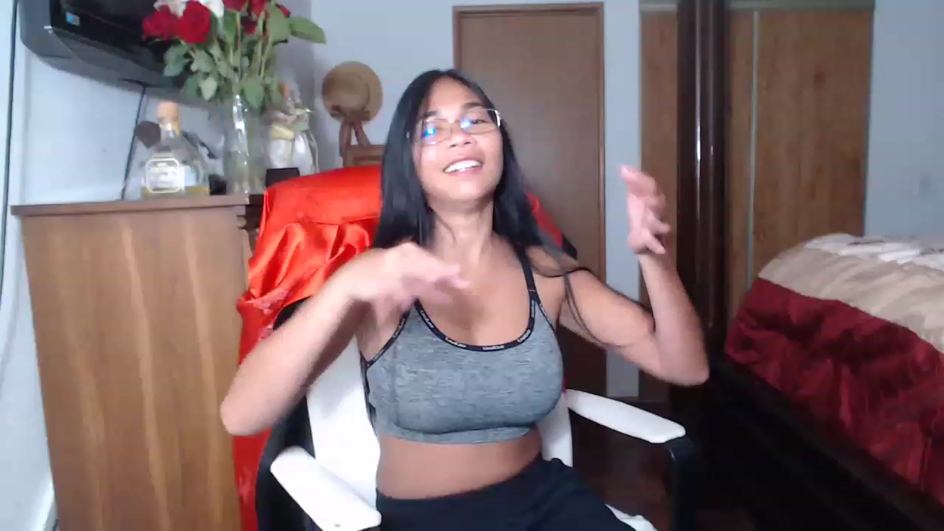 Gallery image thumbnail from Littlekai2023's myfreecams stream on, 06/12/2023, 22:51 image 2 of 20