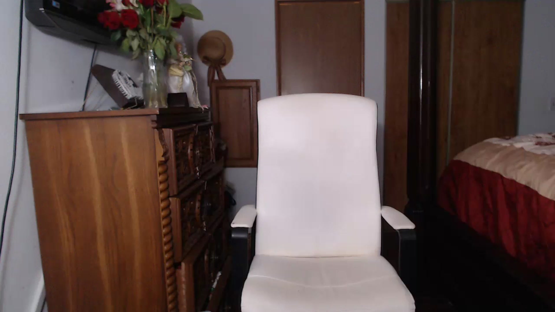 Gallery image thumbnail from Littlekai2023's myfreecams stream on, 06/14/2023, 24:32 image 2 of 20