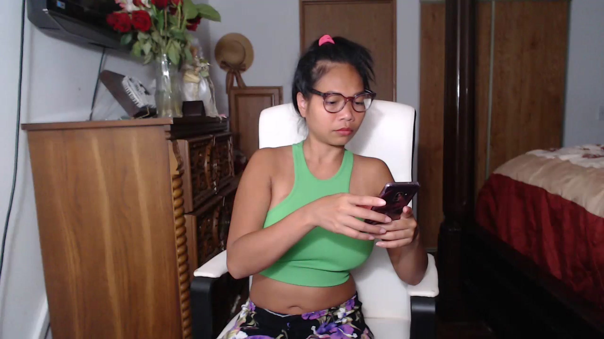 Gallery image thumbnail from Littlekai2023's myfreecams stream on, 06/14/2023, 01:20 image 4 of 20