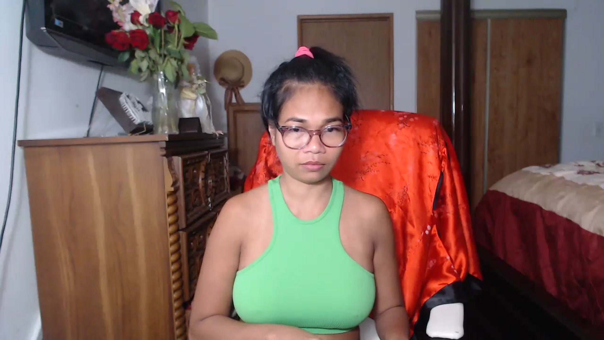 Gallery image thumbnail from Littlekai2023's myfreecams stream on, 06/14/2023, 03:14 image 12 of 20