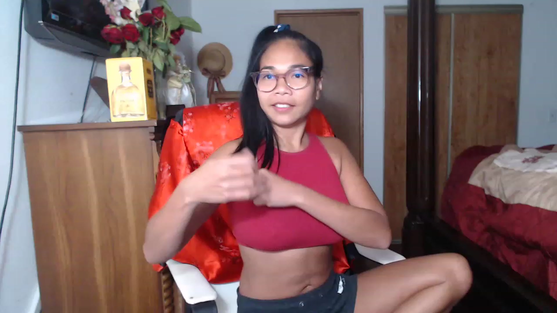 Gallery image thumbnail from Littlekai2023's myfreecams stream on, 06/15/2023, 24:29 image 15 of 20