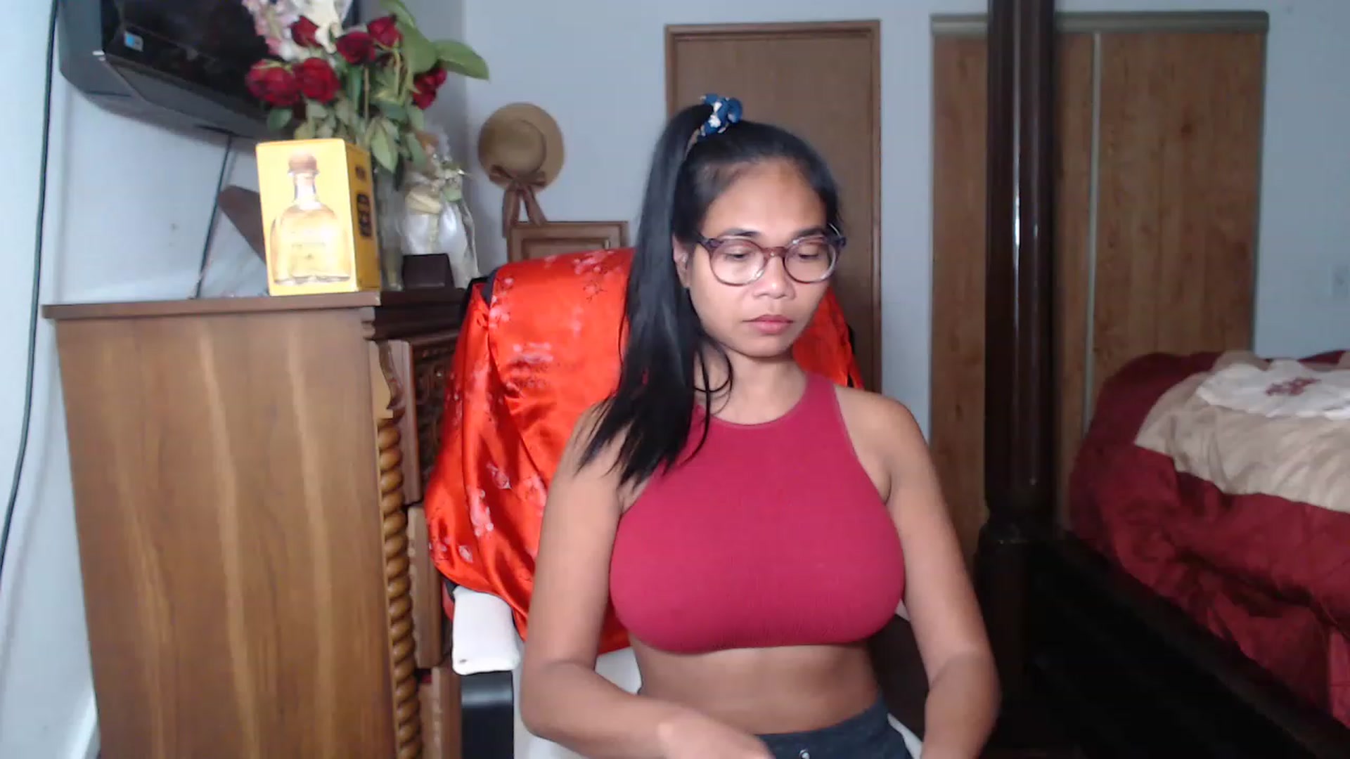 Gallery image thumbnail from Littlekai2023's myfreecams stream on, 06/15/2023, 01:32 image 9 of 20