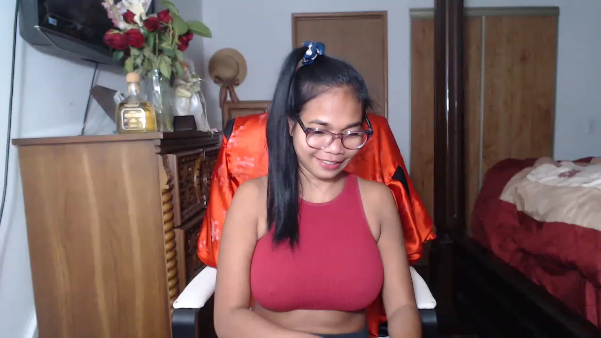 Gallery image thumbnail from Littlekai2023's myfreecams stream on, 06/15/2023, 04:31 image 9 of 20