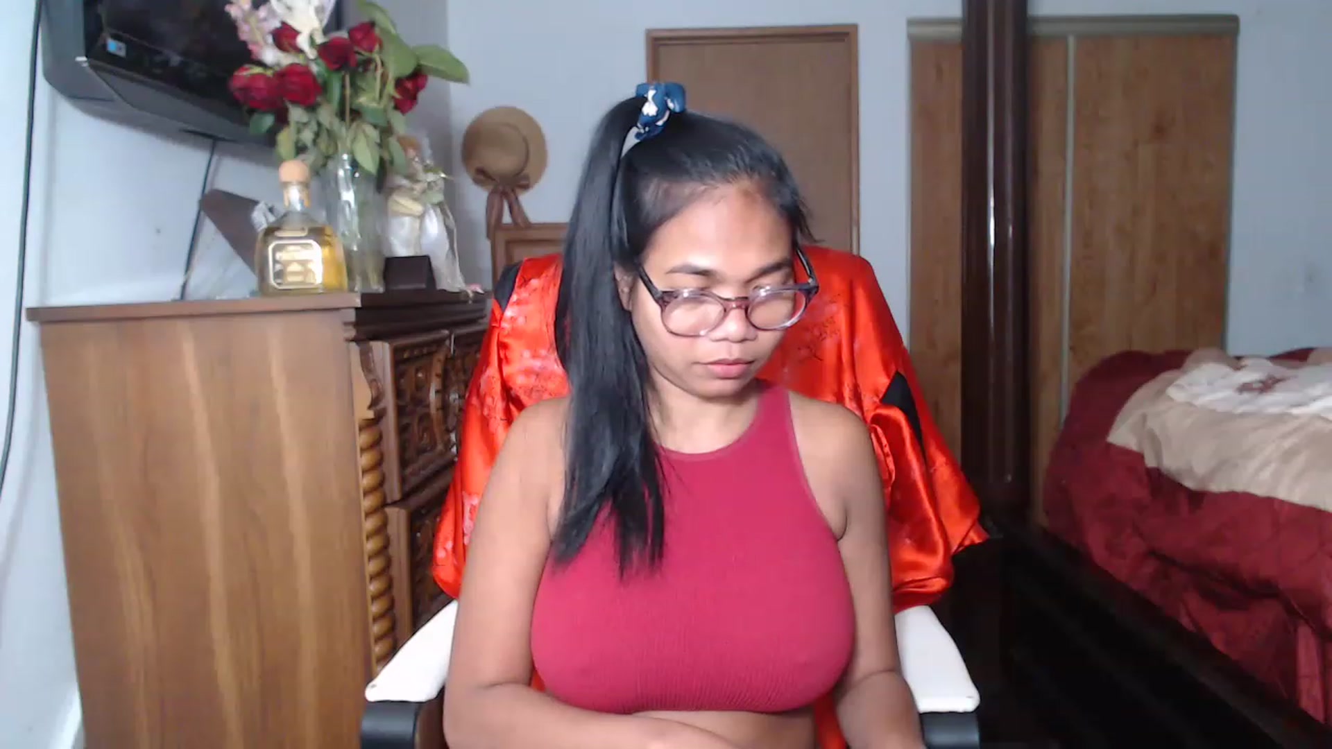 Gallery image thumbnail from Littlekai2023's myfreecams stream on, 06/15/2023, 04:31 image 10 of 20