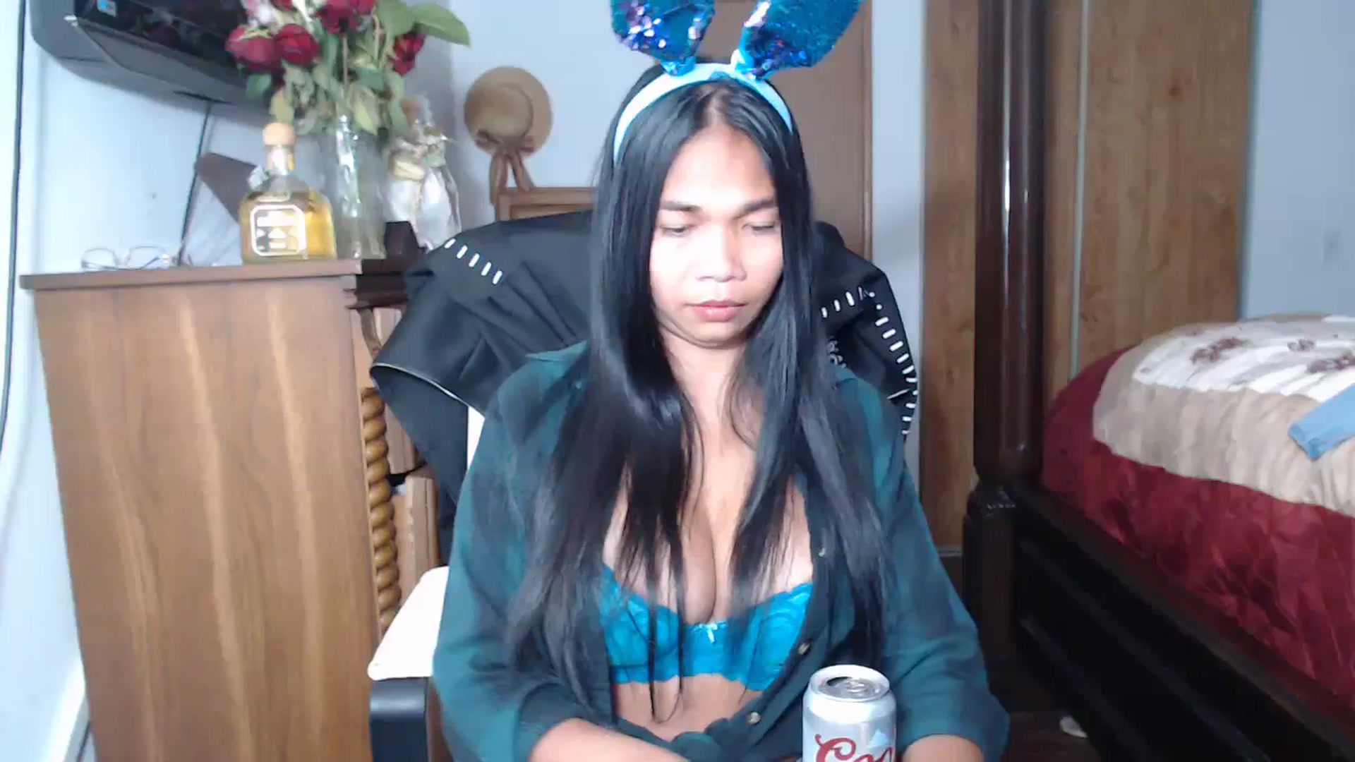 Gallery image thumbnail from Littlekai2023's myfreecams stream on, 06/16/2023, 02:14 image 10 of 20