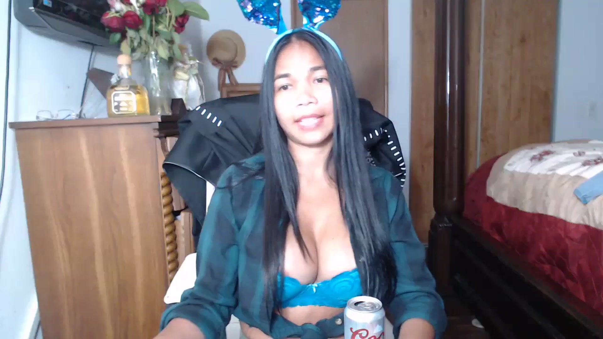 Gallery image thumbnail from Littlekai2023's myfreecams stream on, 06/16/2023, 02:14 image 17 of 20