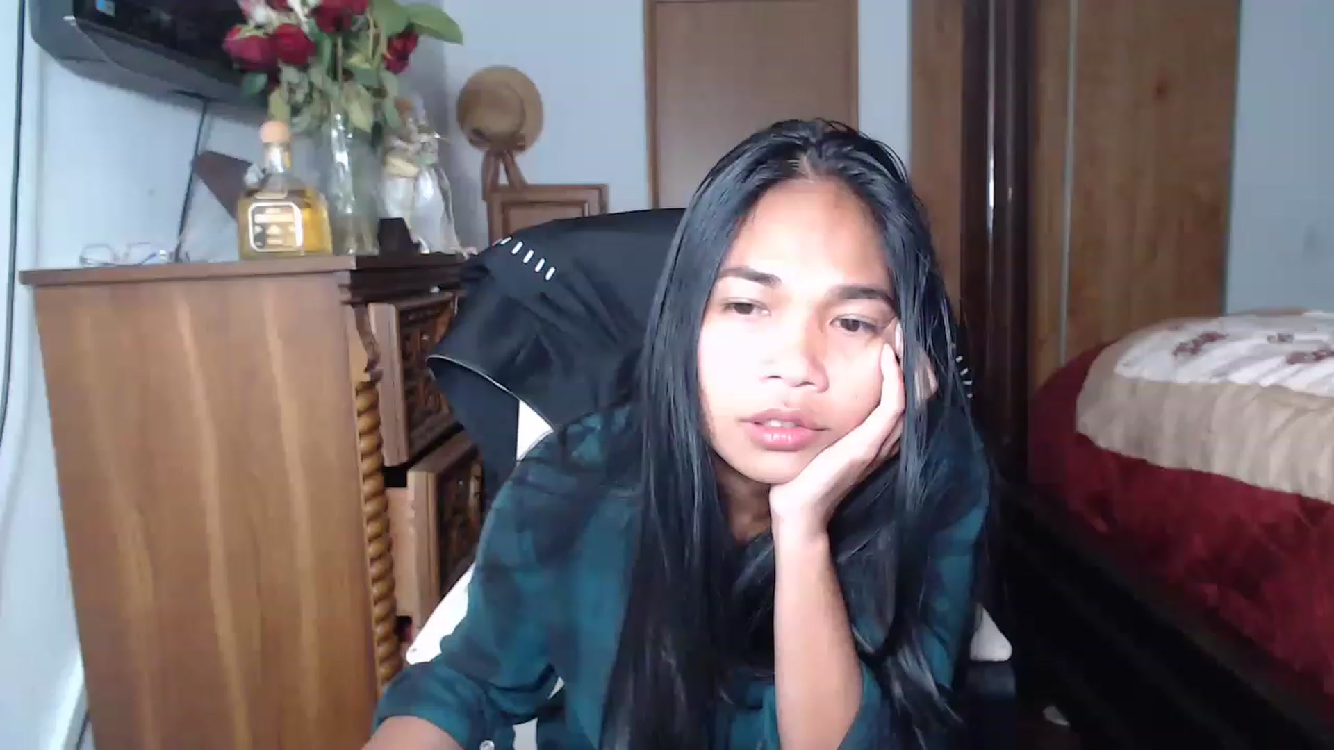 Gallery image thumbnail from Littlekai2023's myfreecams stream on, 06/16/2023, 02:18 image 4 of 20