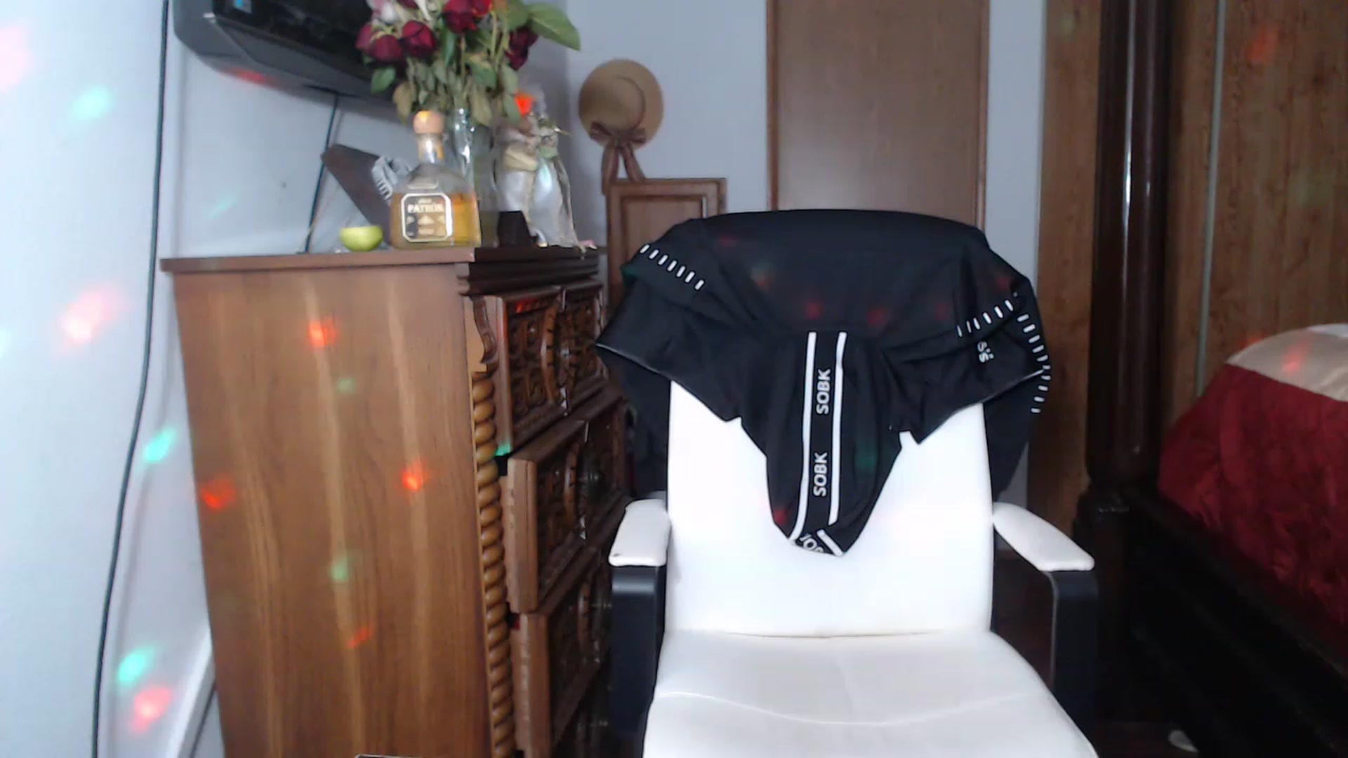 Gallery image thumbnail from Littlekai2023's myfreecams stream on, 06/17/2023, 04:11 image 1 of 20
