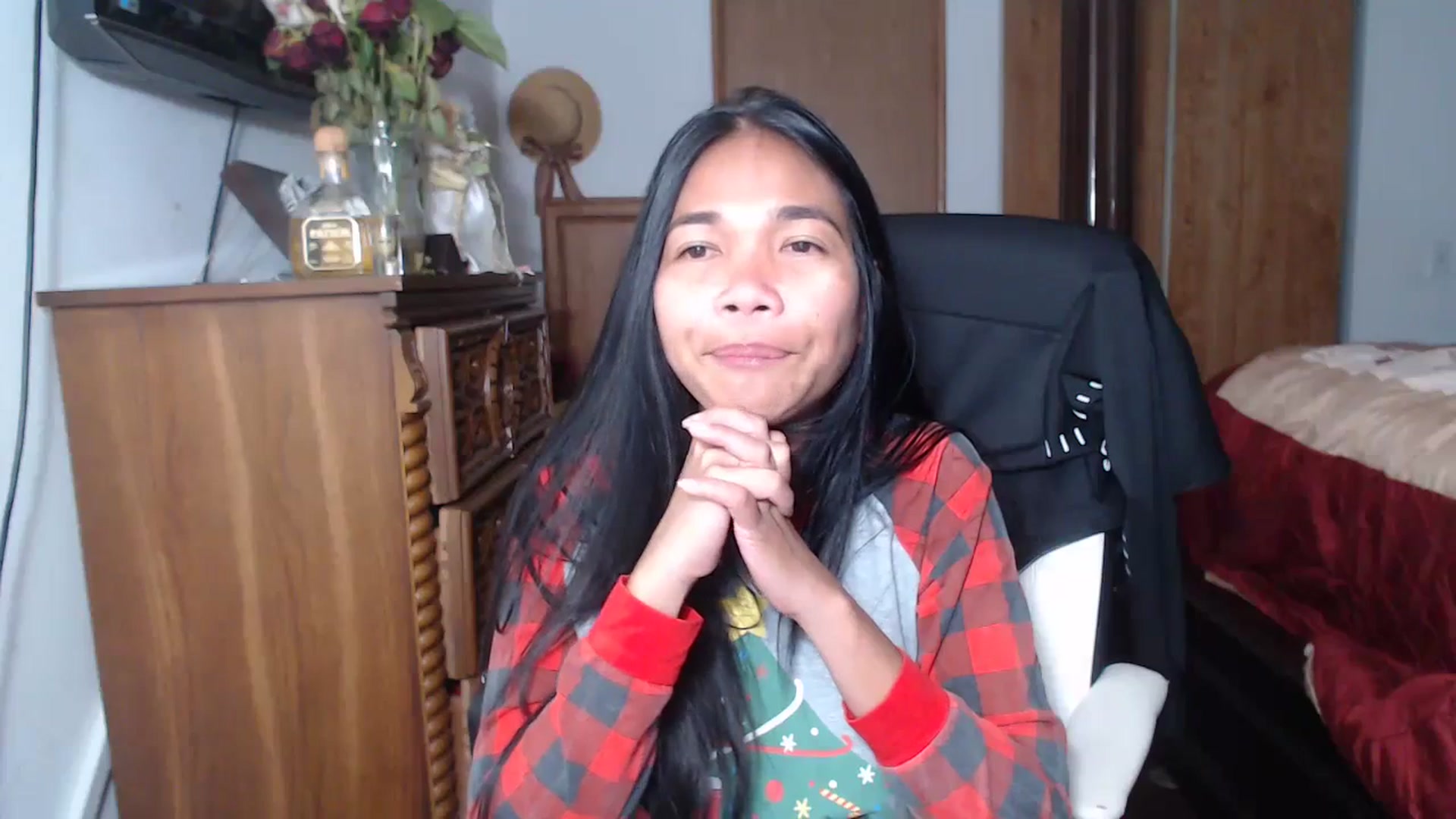 Gallery image thumbnail from Littlekai2023's myfreecams stream on, 06/18/2023, 06:39 image 17 of 20