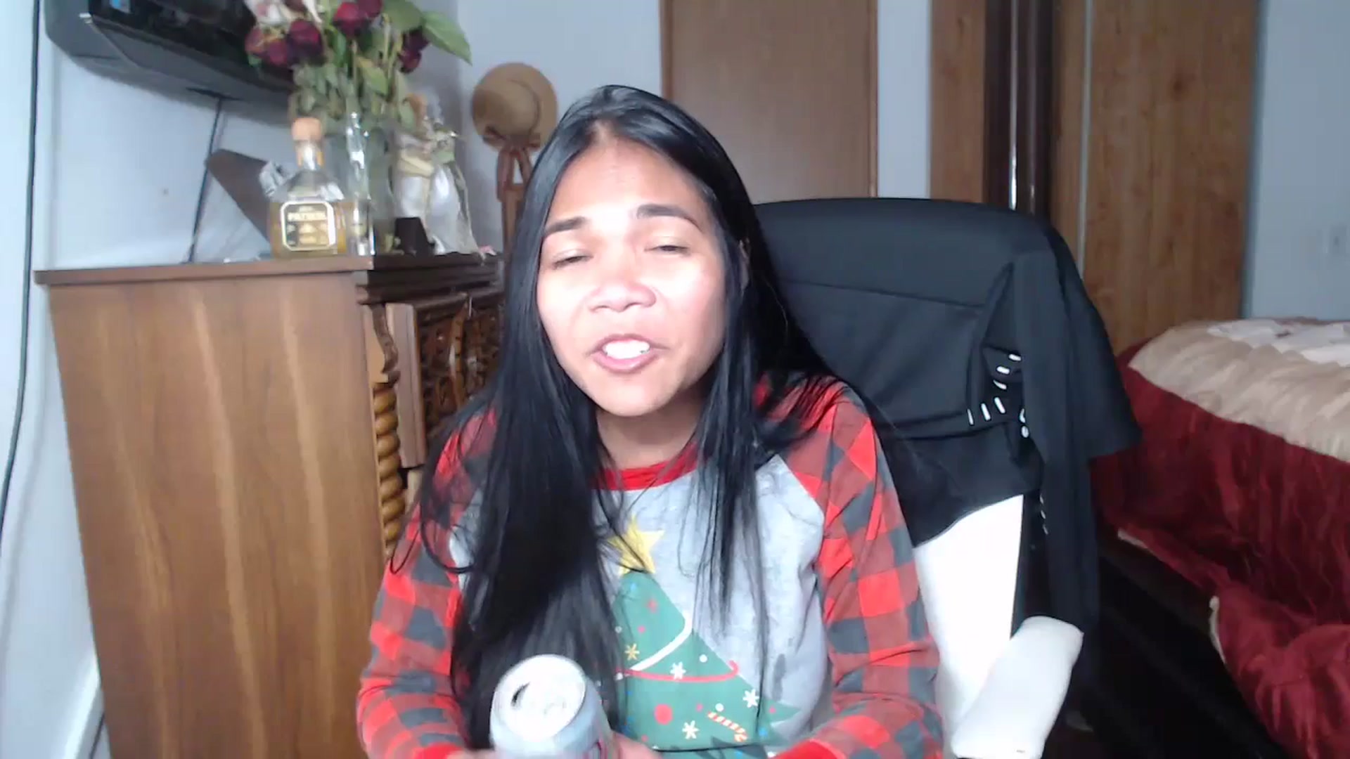 Gallery image thumbnail from Littlekai2023's myfreecams stream on, 06/18/2023, 06:39 image 18 of 20