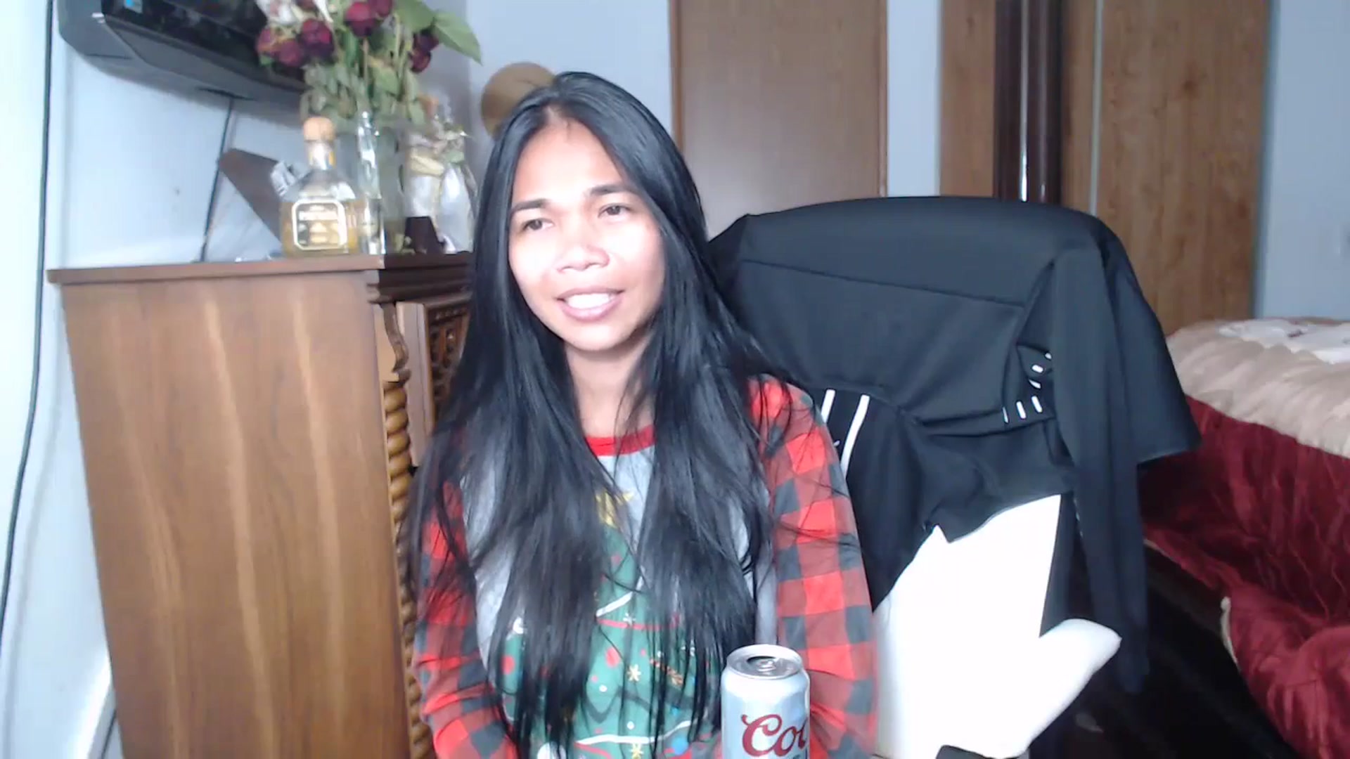 Gallery image thumbnail from Littlekai2023's myfreecams stream on, 06/18/2023, 06:39 image 4 of 20