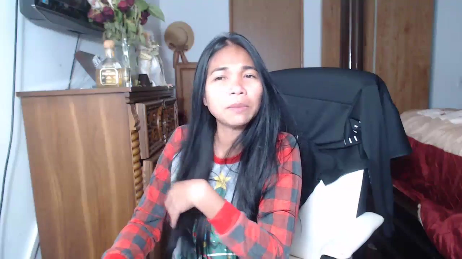 Gallery image thumbnail from Littlekai2023's myfreecams stream on, 06/18/2023, 06:39 image 7 of 20