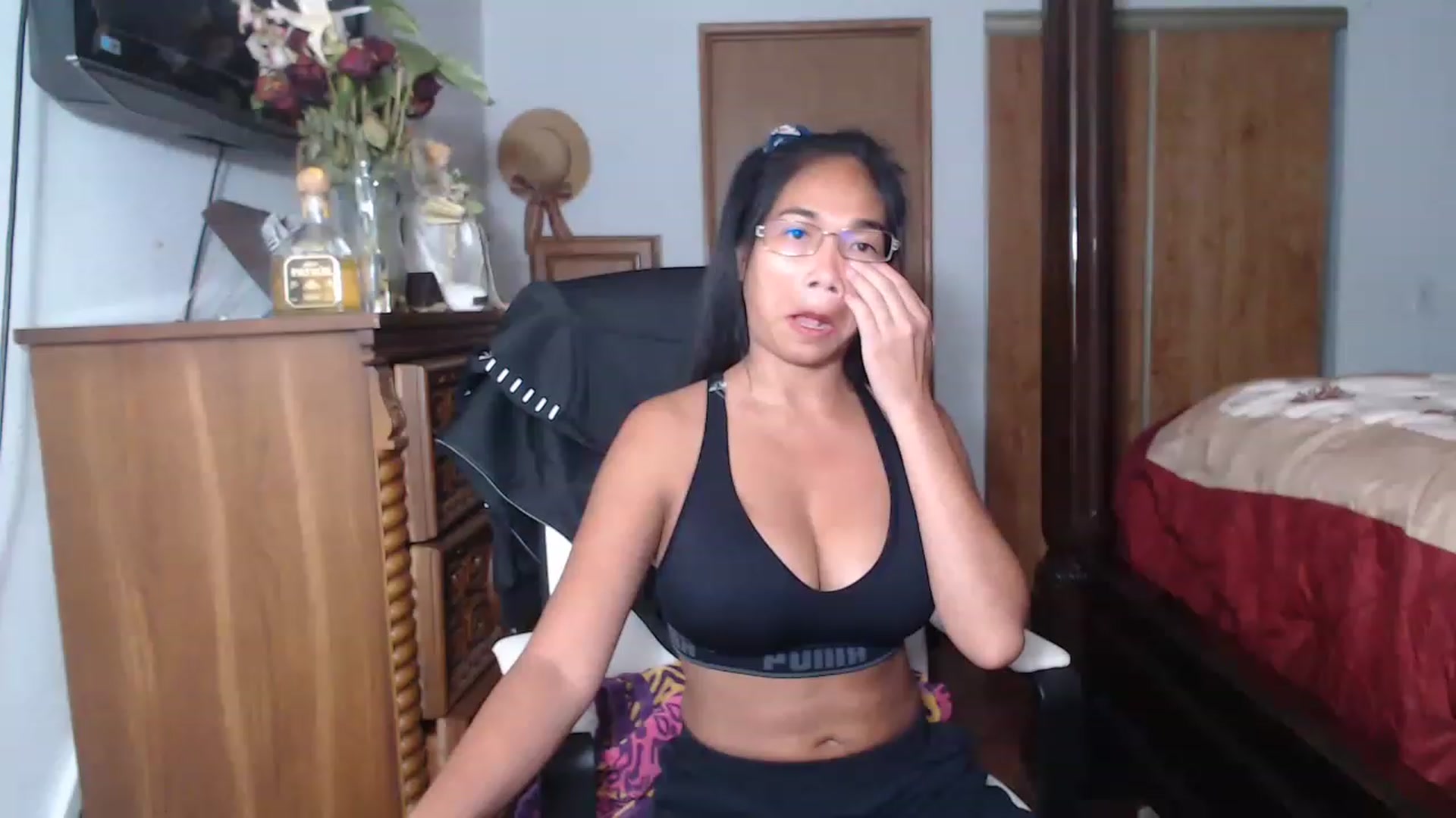Gallery image thumbnail from Littlekai2023's myfreecams stream on, 06/20/2023, 24:02 image 6 of 20