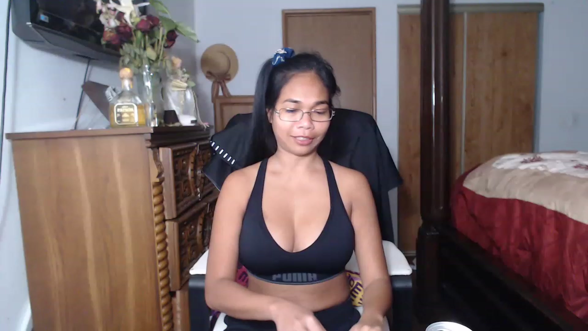 Gallery image thumbnail from Littlekai2023's myfreecams stream on, 06/20/2023, 24:53 image 6 of 20