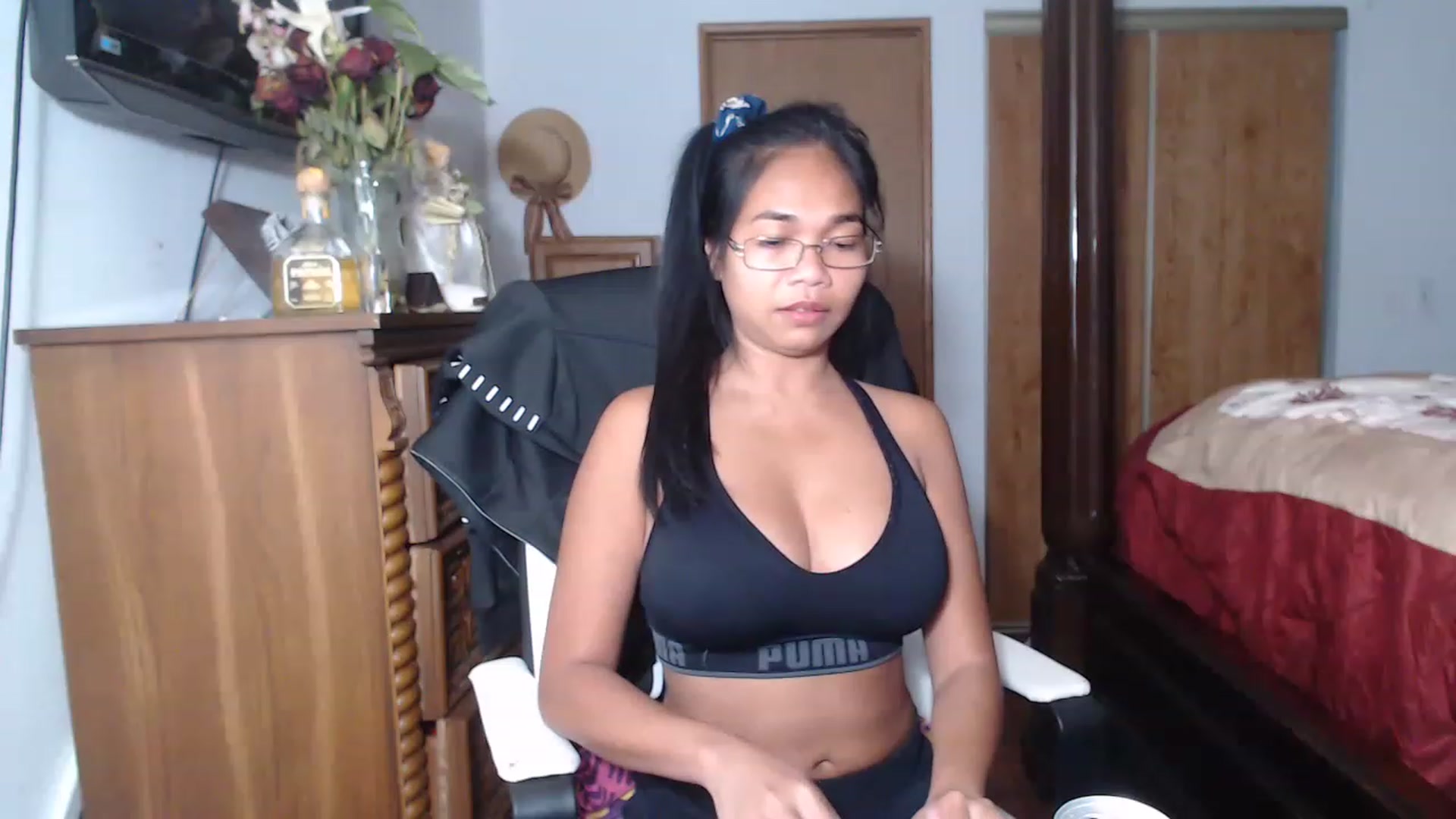 Gallery image thumbnail from Littlekai2023's myfreecams stream on, 06/20/2023, 24:53 image 9 of 20