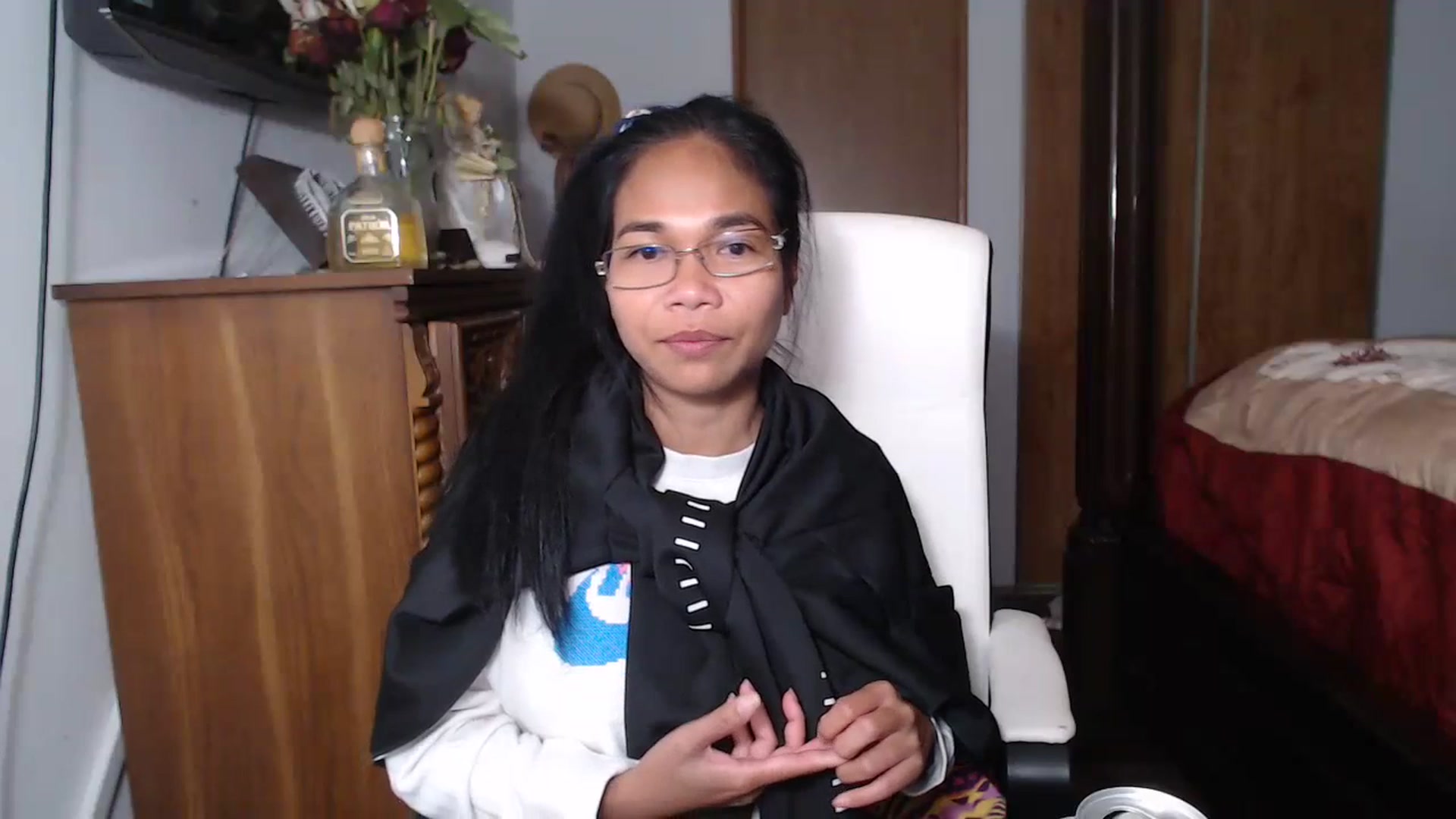 Gallery image thumbnail from Littlekai2023's myfreecams stream on, 06/20/2023, 04:50 image 16 of 20