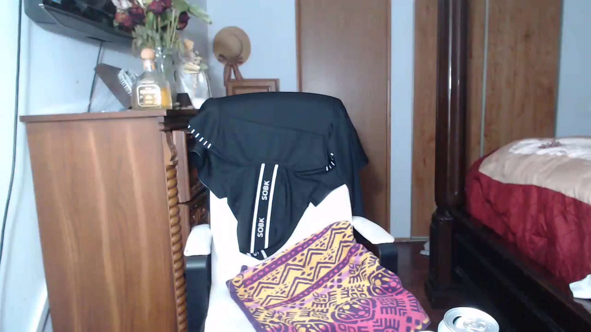 Gallery image thumbnail from Littlekai2023's myfreecams stream on, 06/20/2023, 04:50 image 13 of 20