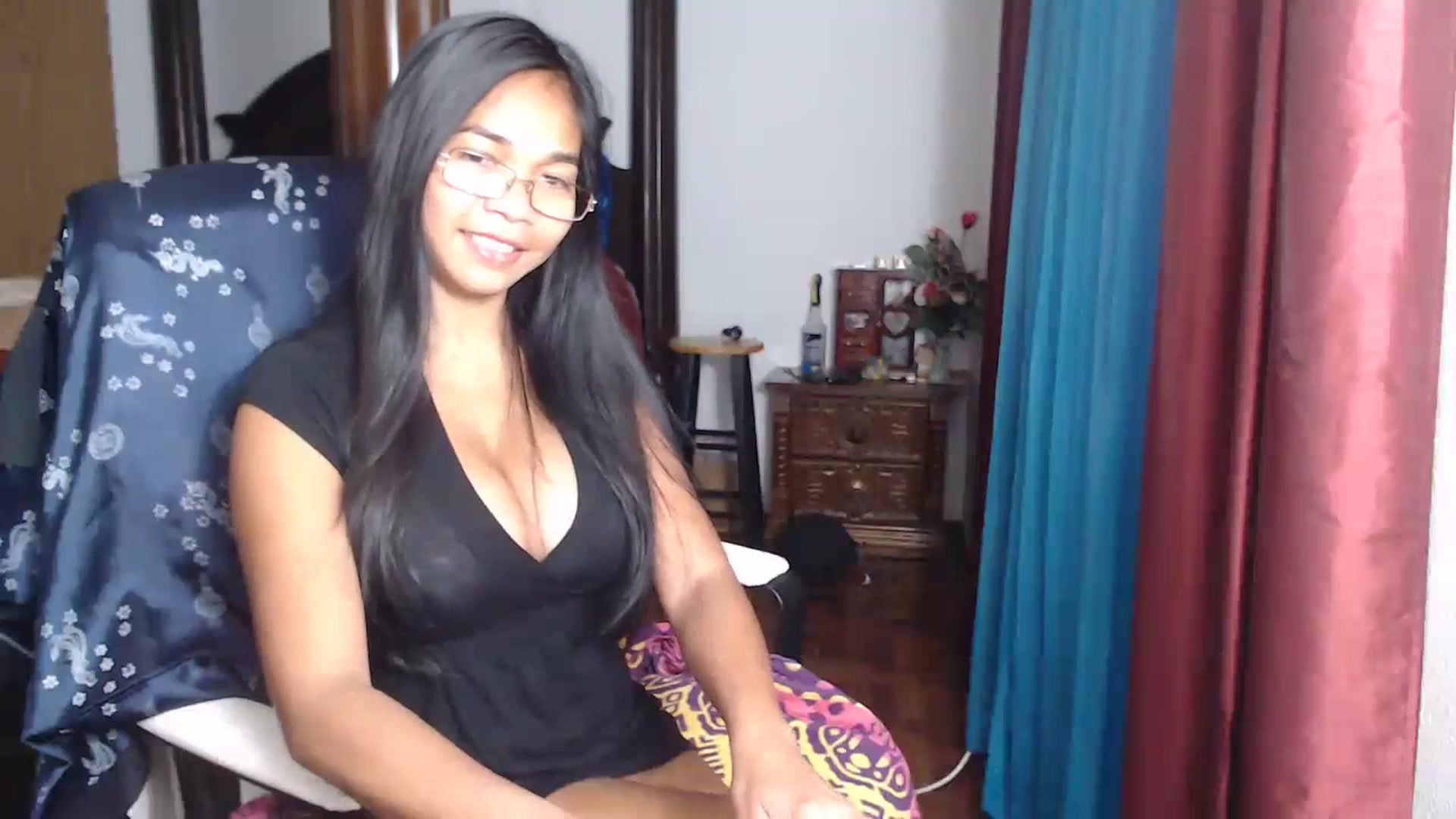 Gallery image thumbnail from Littlekai2023's myfreecams stream on, 06/20/2023, 23:55 image 13 of 20
