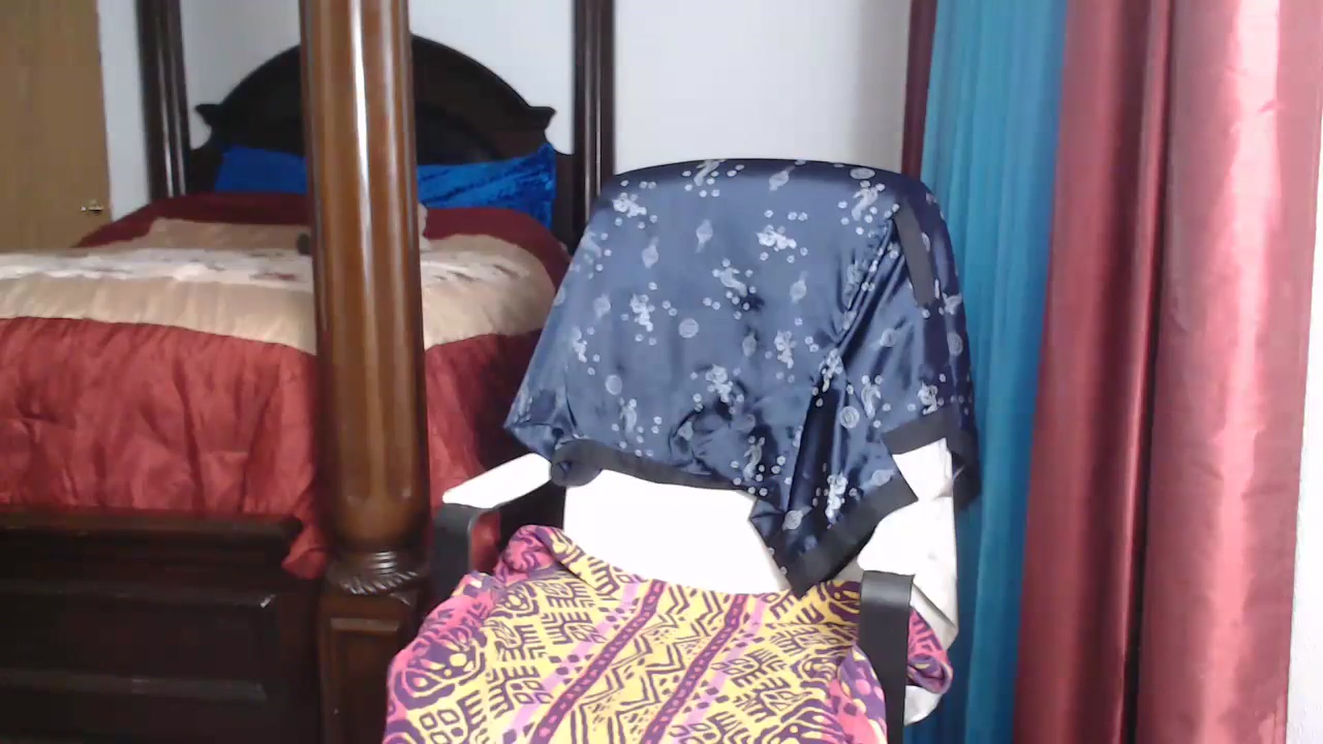 Gallery image thumbnail from Littlekai2023's myfreecams stream on, 06/20/2023, 23:55 image 9 of 20