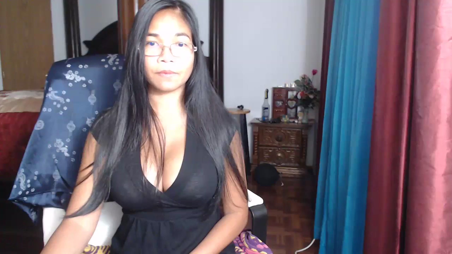 Gallery image thumbnail from Littlekai2023's myfreecams stream on, 06/20/2023, 23:55 image 7 of 20