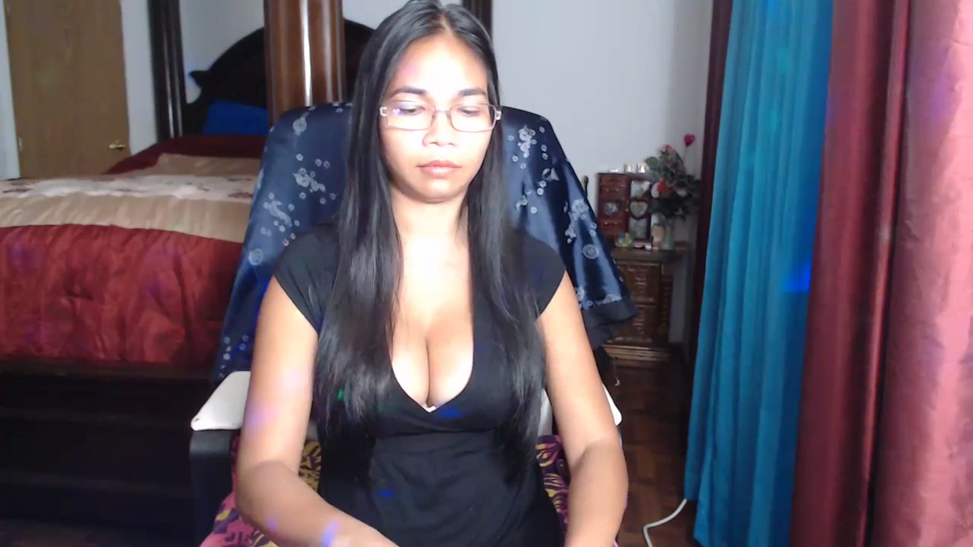 Gallery image thumbnail from Littlekai2023's myfreecams stream on, 06/21/2023, 02:10 image 16 of 20