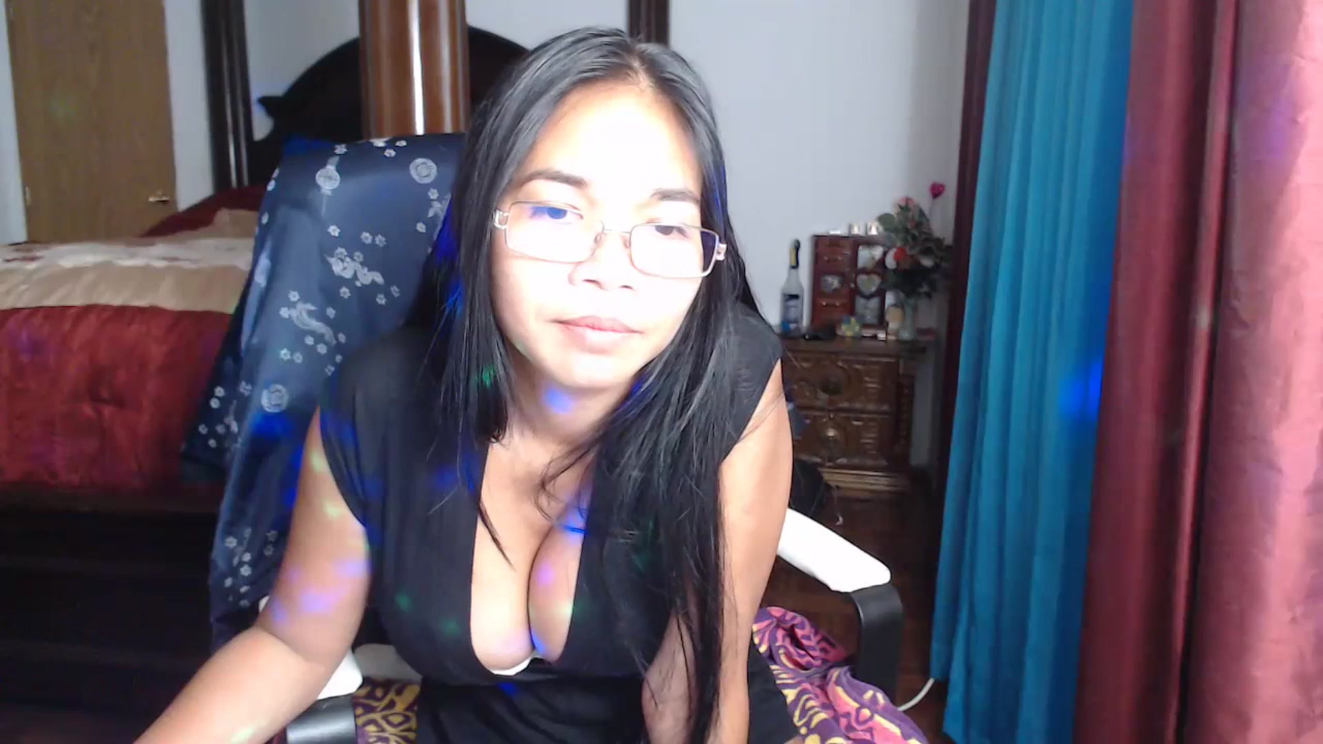 Gallery image thumbnail from Littlekai2023's myfreecams stream on, 06/21/2023, 04:14 image 1 of 20