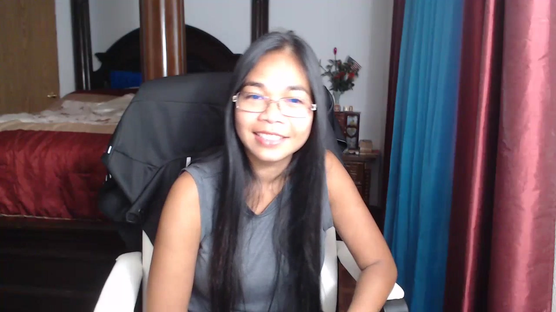 Gallery image thumbnail from Littlekai2023's myfreecams stream on, 06/22/2023, 21:06 image 7 of 20