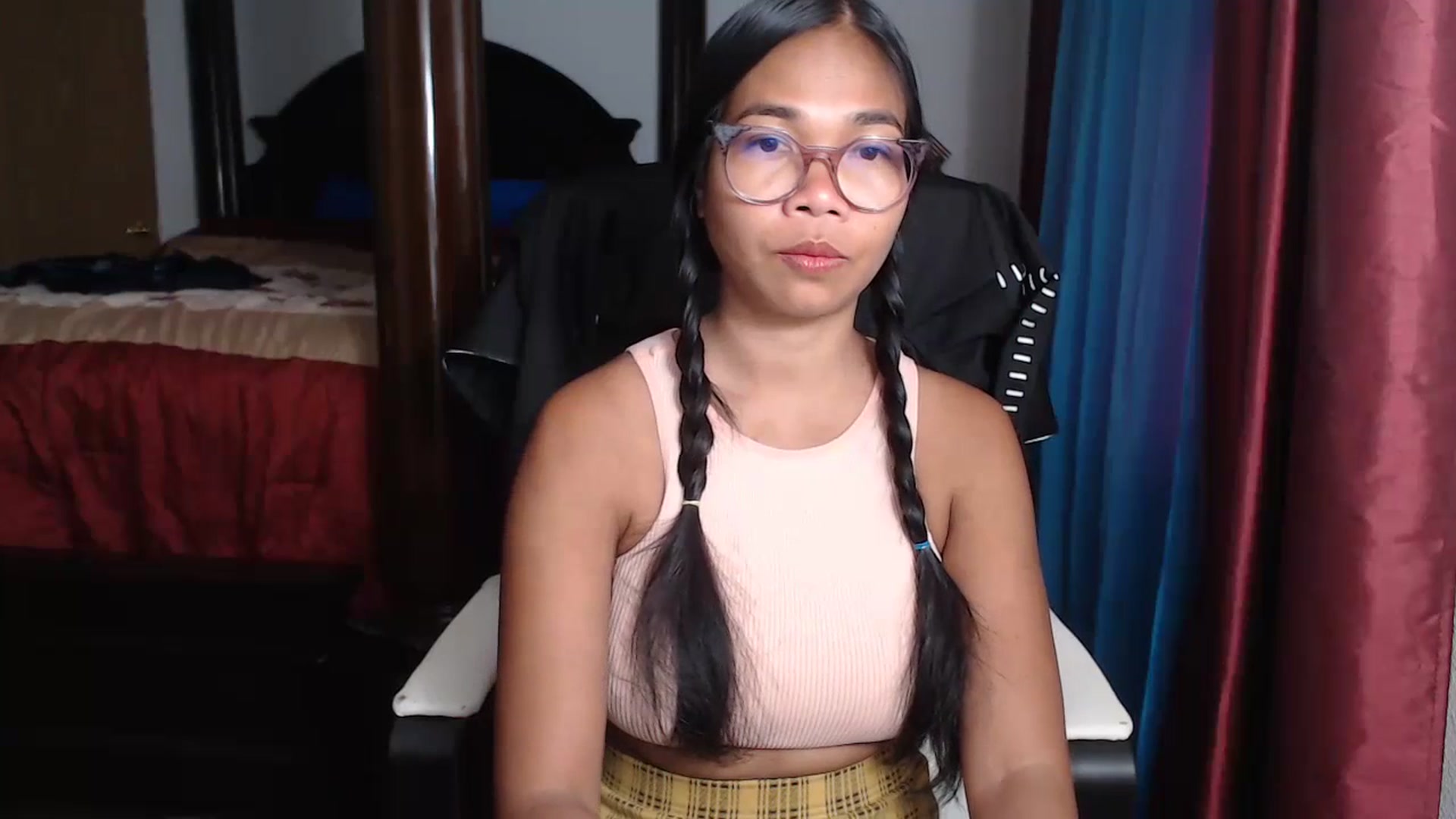 Gallery image thumbnail from Littlekai2023's myfreecams stream on, 06/26/2023, 20:10 image 3 of 20