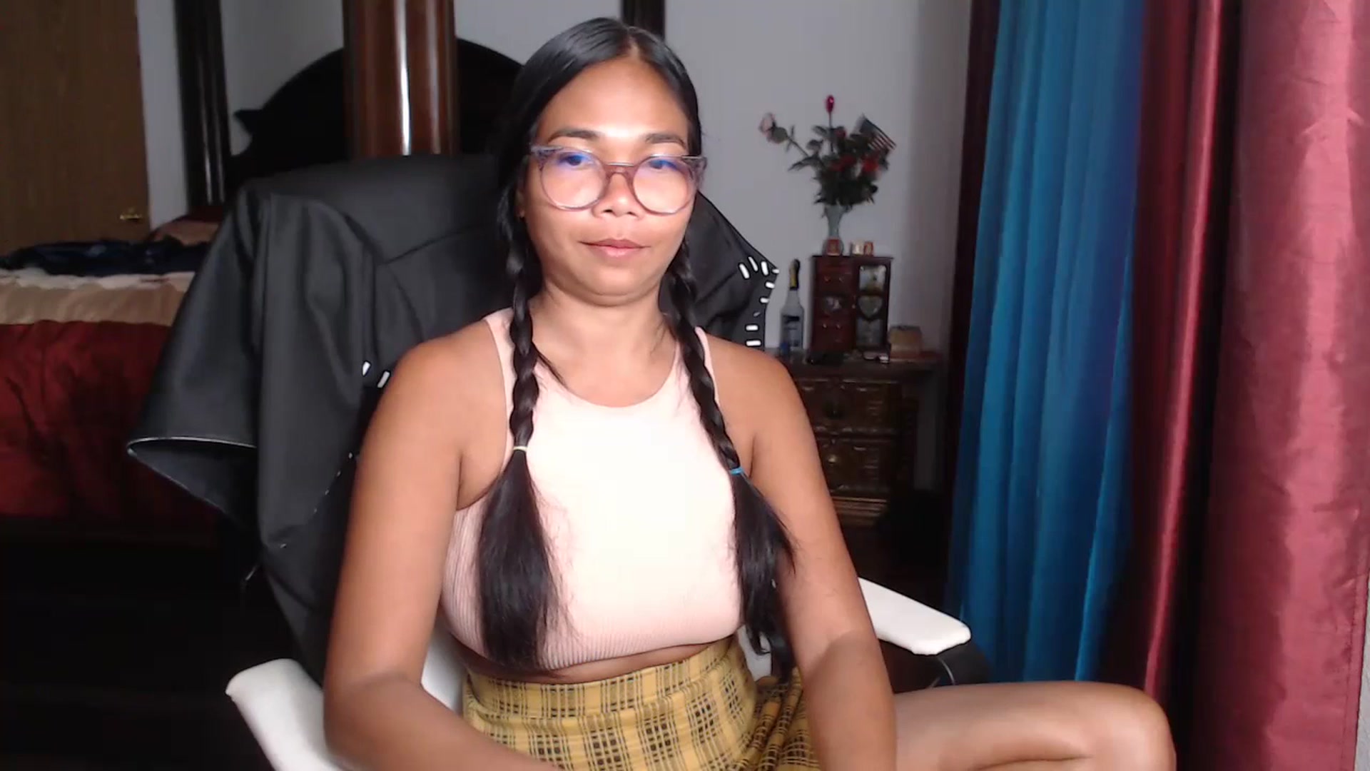 Gallery image thumbnail from Littlekai2023's myfreecams stream on, 06/26/2023, 20:51 image 8 of 20