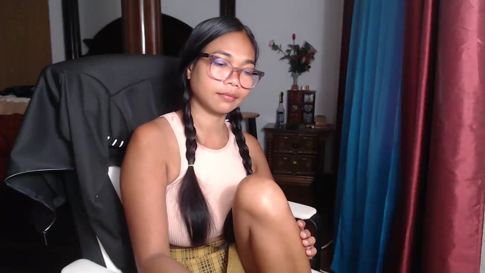 Gallery image thumbnail from Littlekai2023's myfreecams stream on, 06/26/2023, 20:51 image 3 of 20