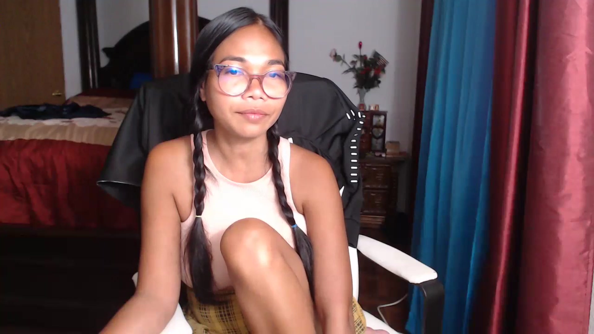 Gallery image thumbnail from Littlekai2023's myfreecams stream on, 06/26/2023, 20:51 image 19 of 20