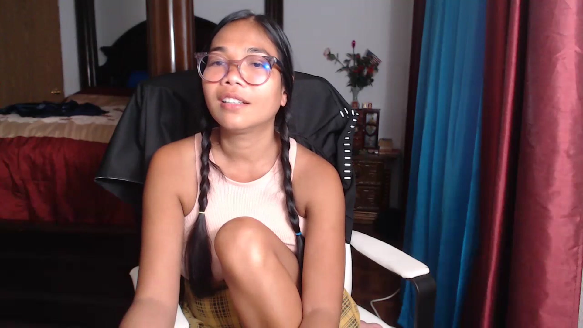 Gallery image thumbnail from Littlekai2023's myfreecams stream on, 06/26/2023, 20:51 image 20 of 20