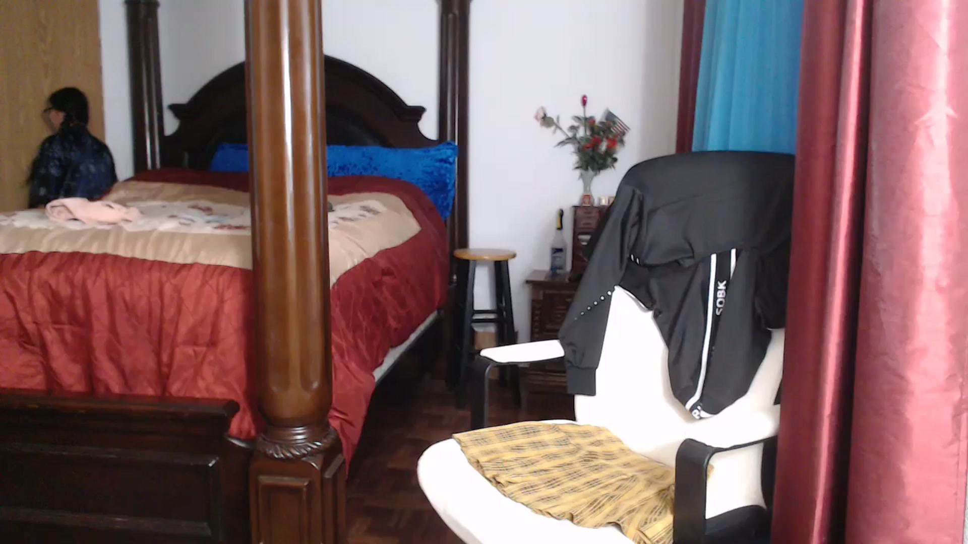 Gallery image thumbnail from Littlekai2023's myfreecams stream on, 06/26/2023, 23:43 image 10 of 20