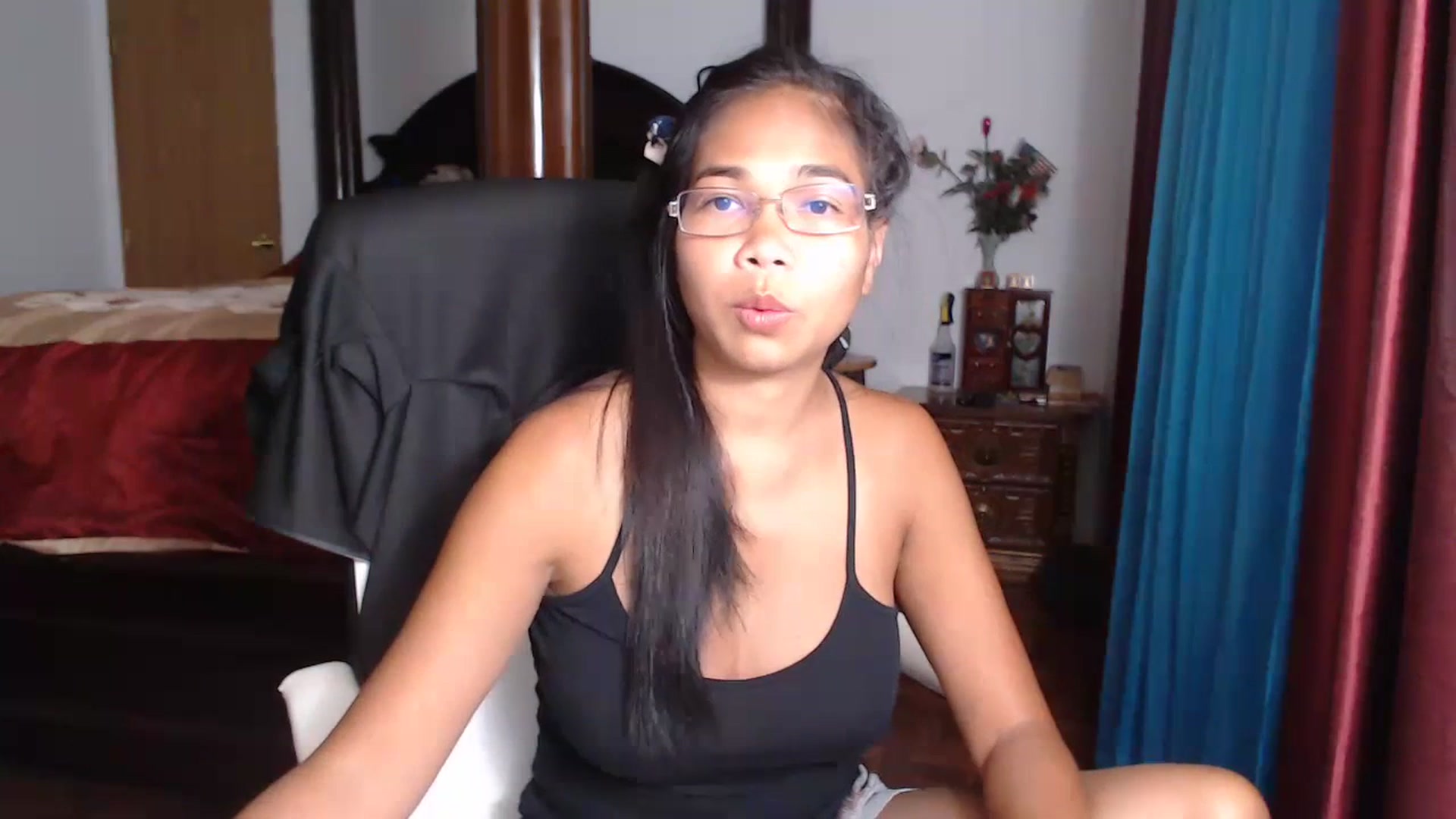 Gallery image thumbnail from Littlekai2023's myfreecams stream on, 06/29/2023, 24:36 image 15 of 20