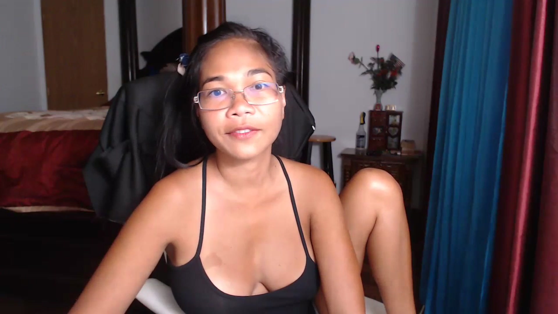 Gallery image thumbnail from Littlekai2023's myfreecams stream on, 06/29/2023, 24:36 image 2 of 20