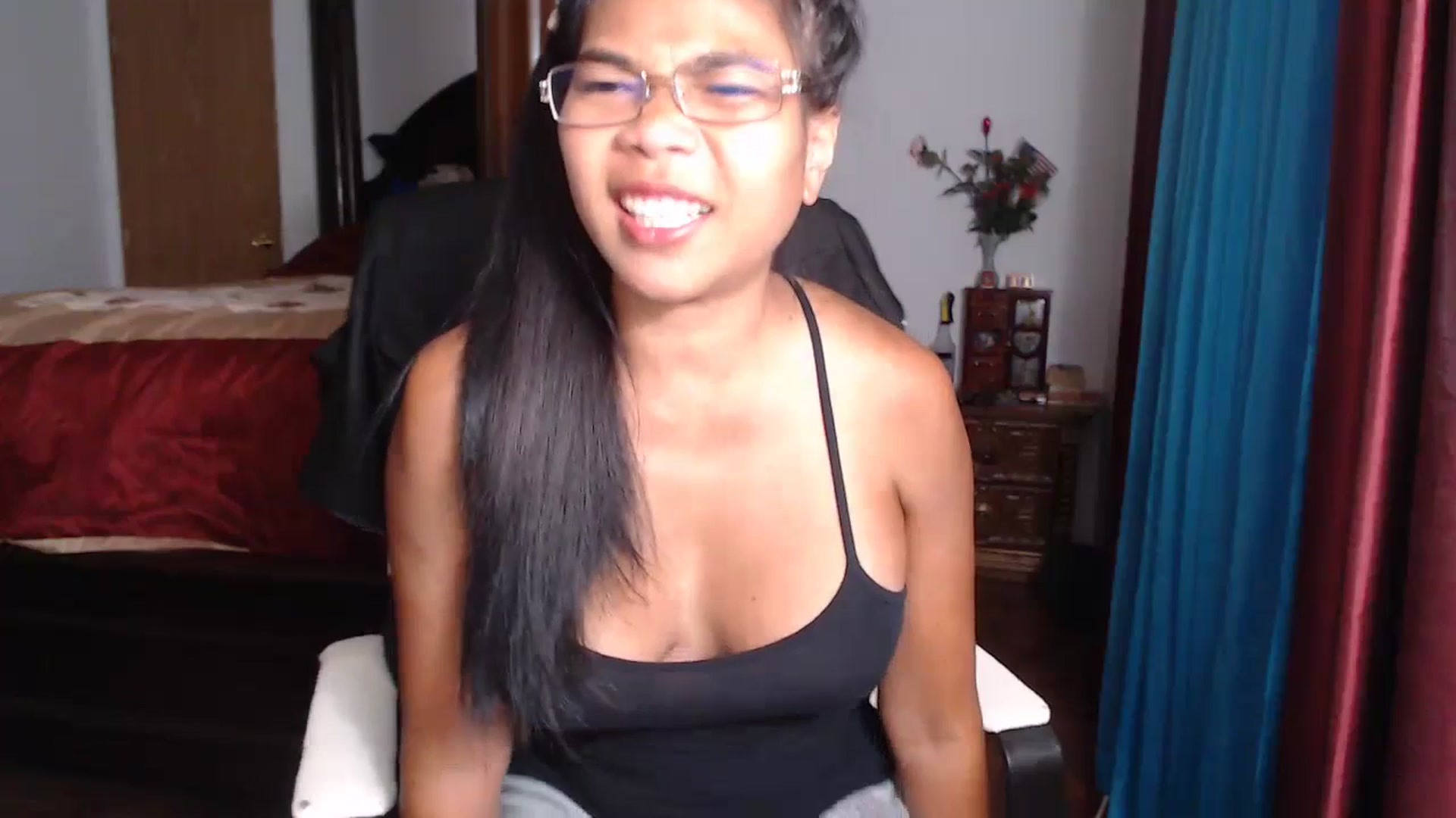 Gallery image thumbnail from Littlekai2023's myfreecams stream on, 06/29/2023, 24:36 image 12 of 20