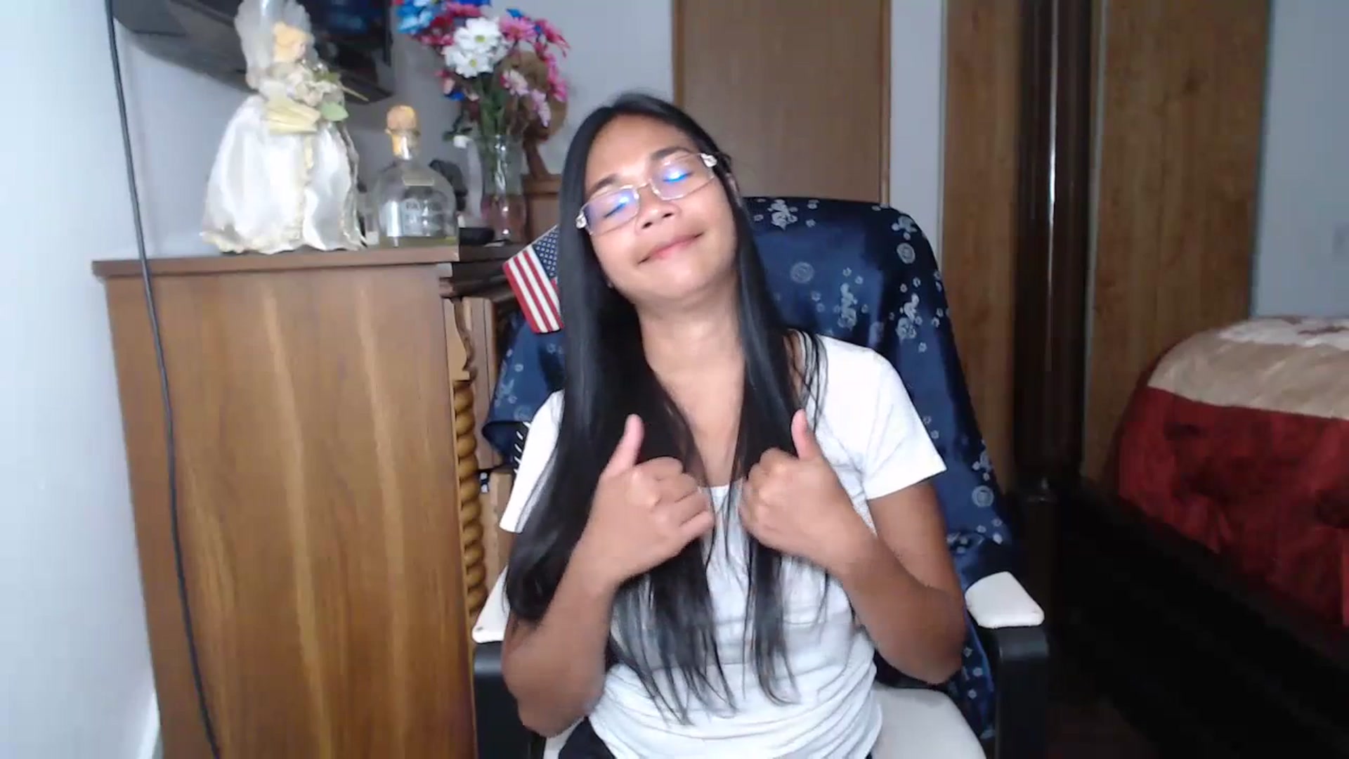 Gallery image thumbnail from Littlekai2023's myfreecams stream on, 07/02/2023, 01:26 image 13 of 20
