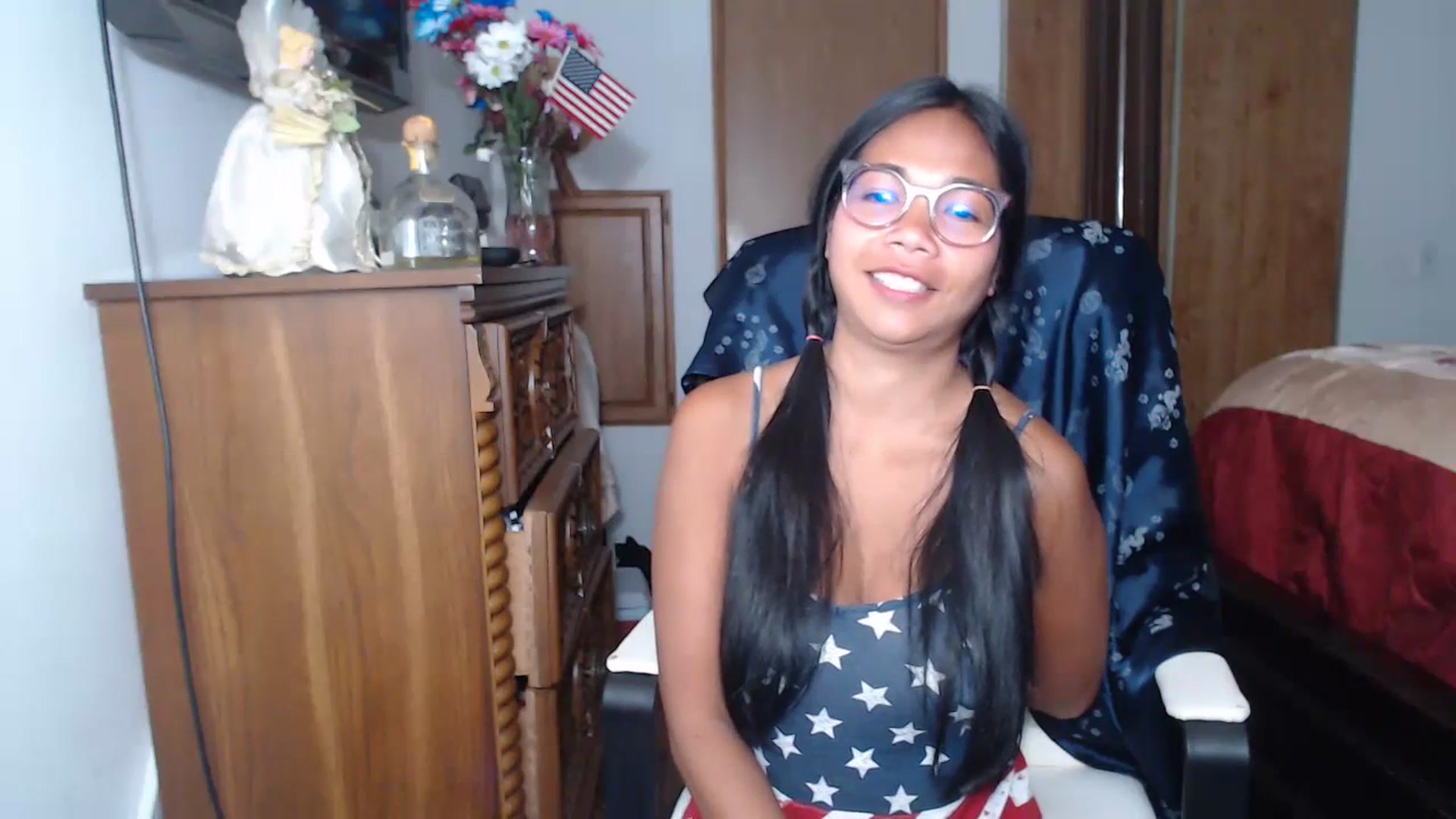 Gallery image thumbnail from Littlekai2023's myfreecams stream on, 07/02/2023, 14:08 image 12 of 20