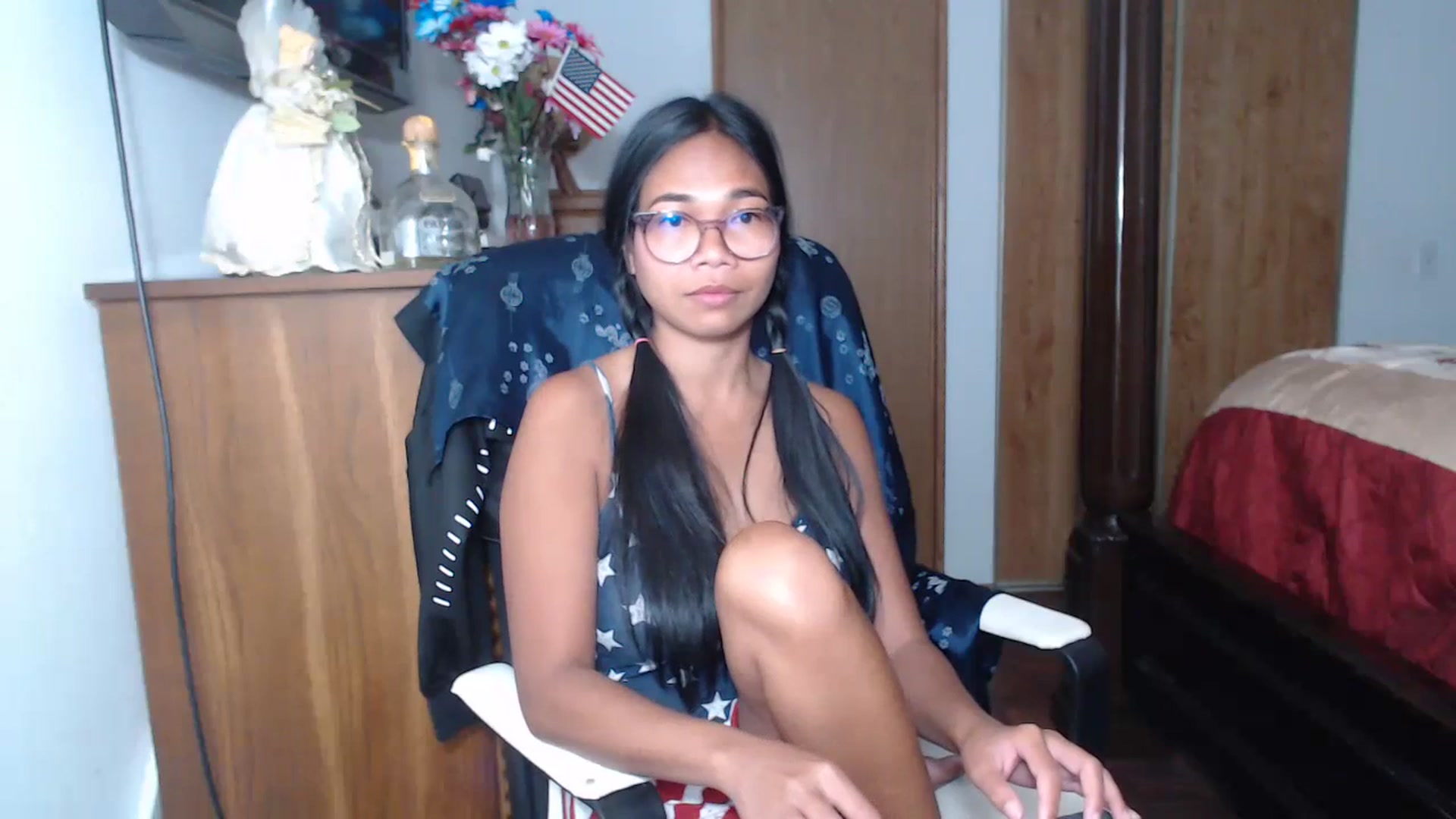 Gallery image thumbnail from Littlekai2023's myfreecams stream on, 07/02/2023, 14:08 image 15 of 20