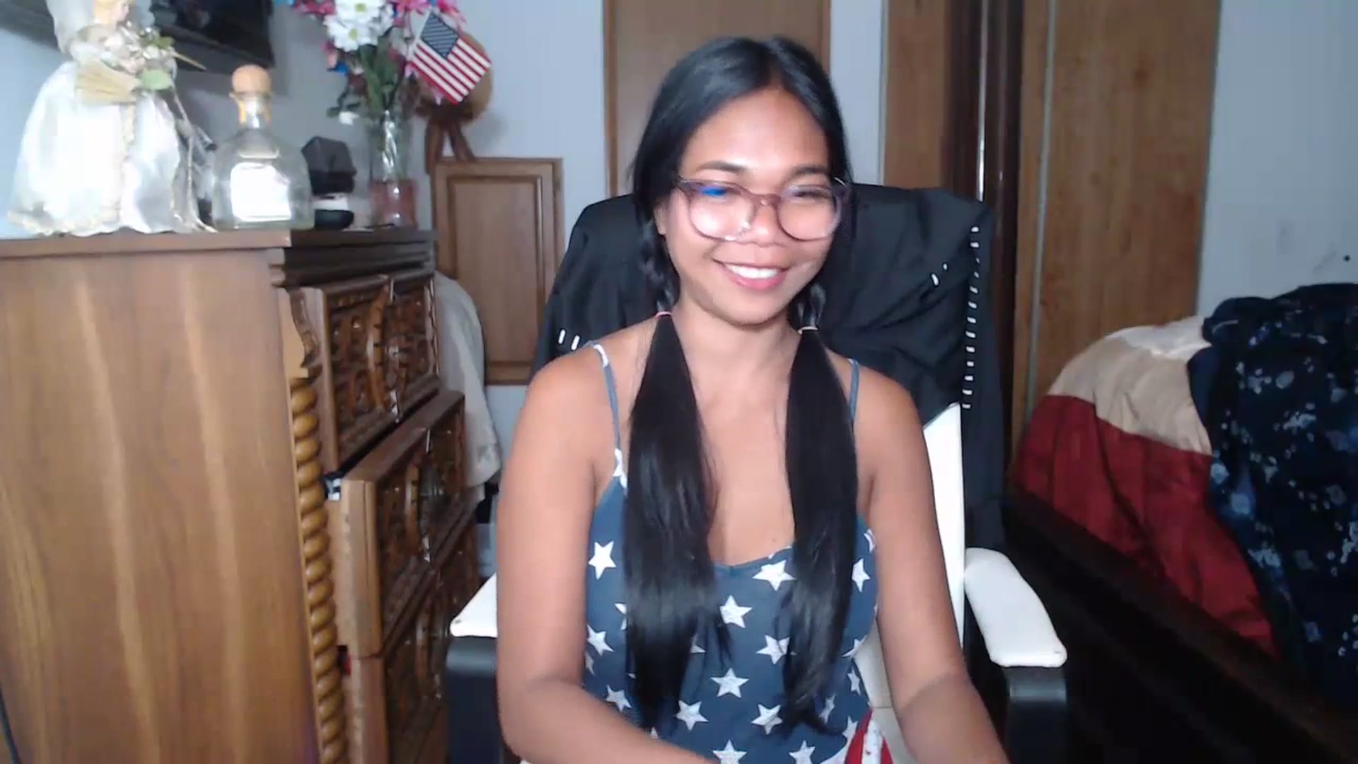 Gallery image thumbnail from Littlekai2023's myfreecams stream on, 07/02/2023, 16:08 image 9 of 20