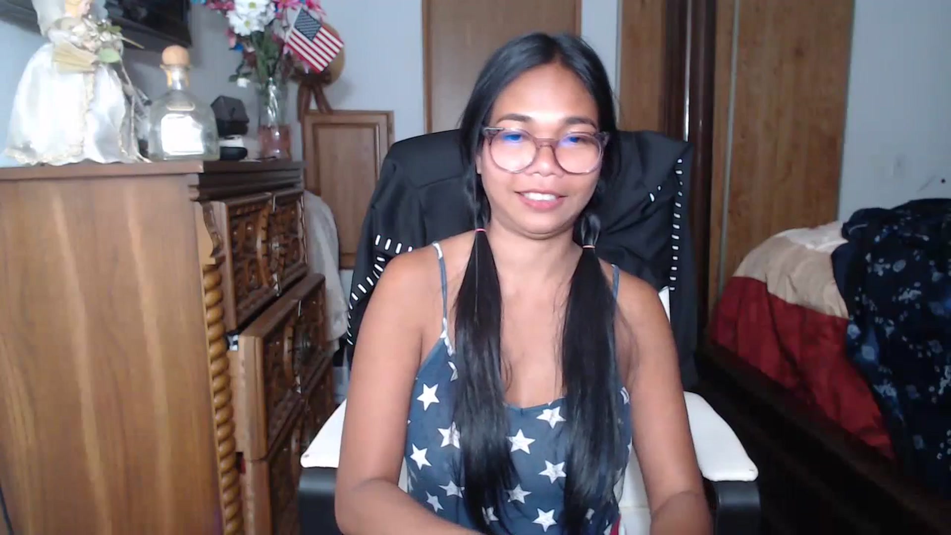Gallery image thumbnail from Littlekai2023's myfreecams stream on, 07/02/2023, 16:08 image 10 of 20