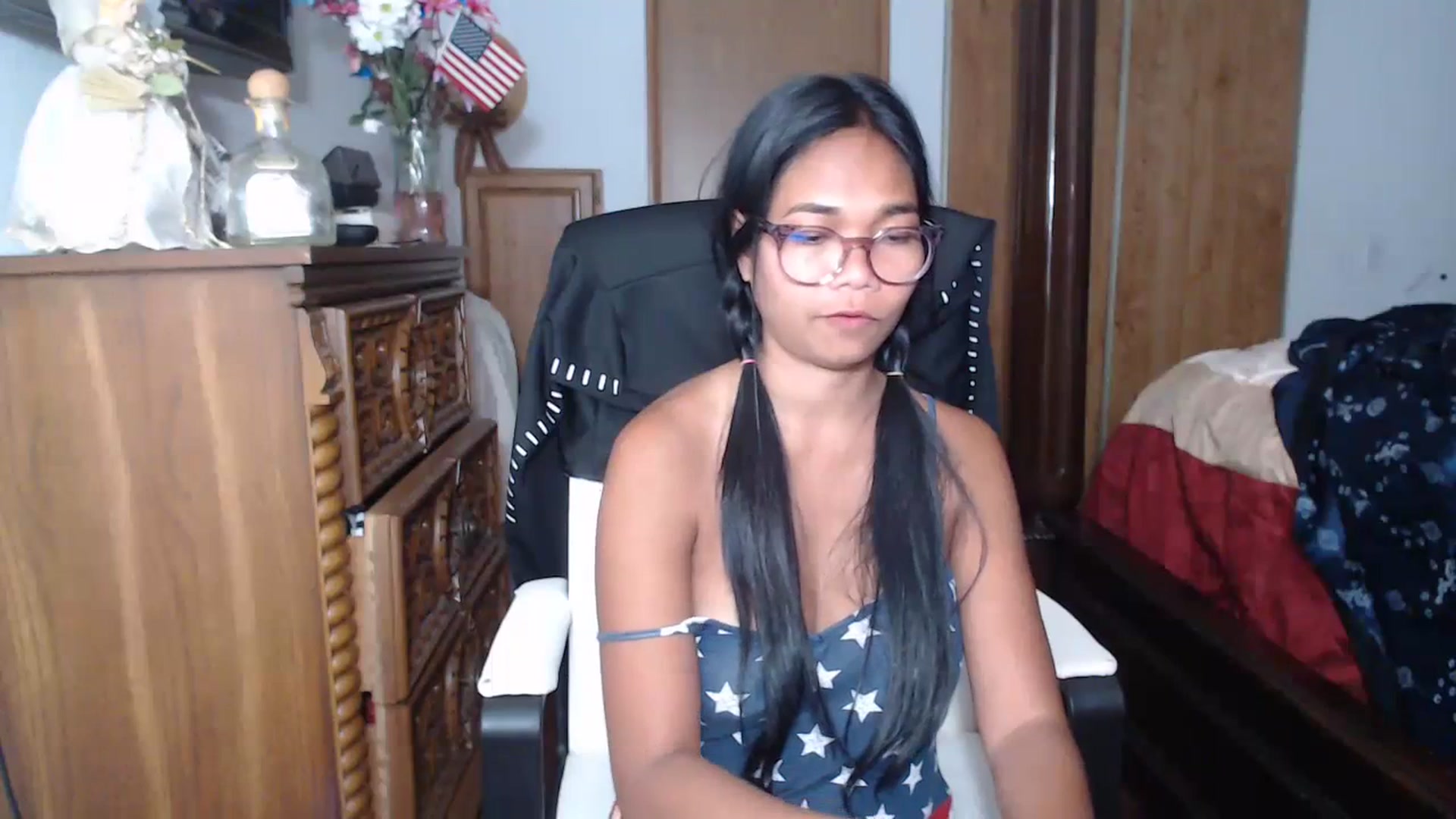 Gallery image thumbnail from Littlekai2023's myfreecams stream on, 07/02/2023, 16:08 image 18 of 20