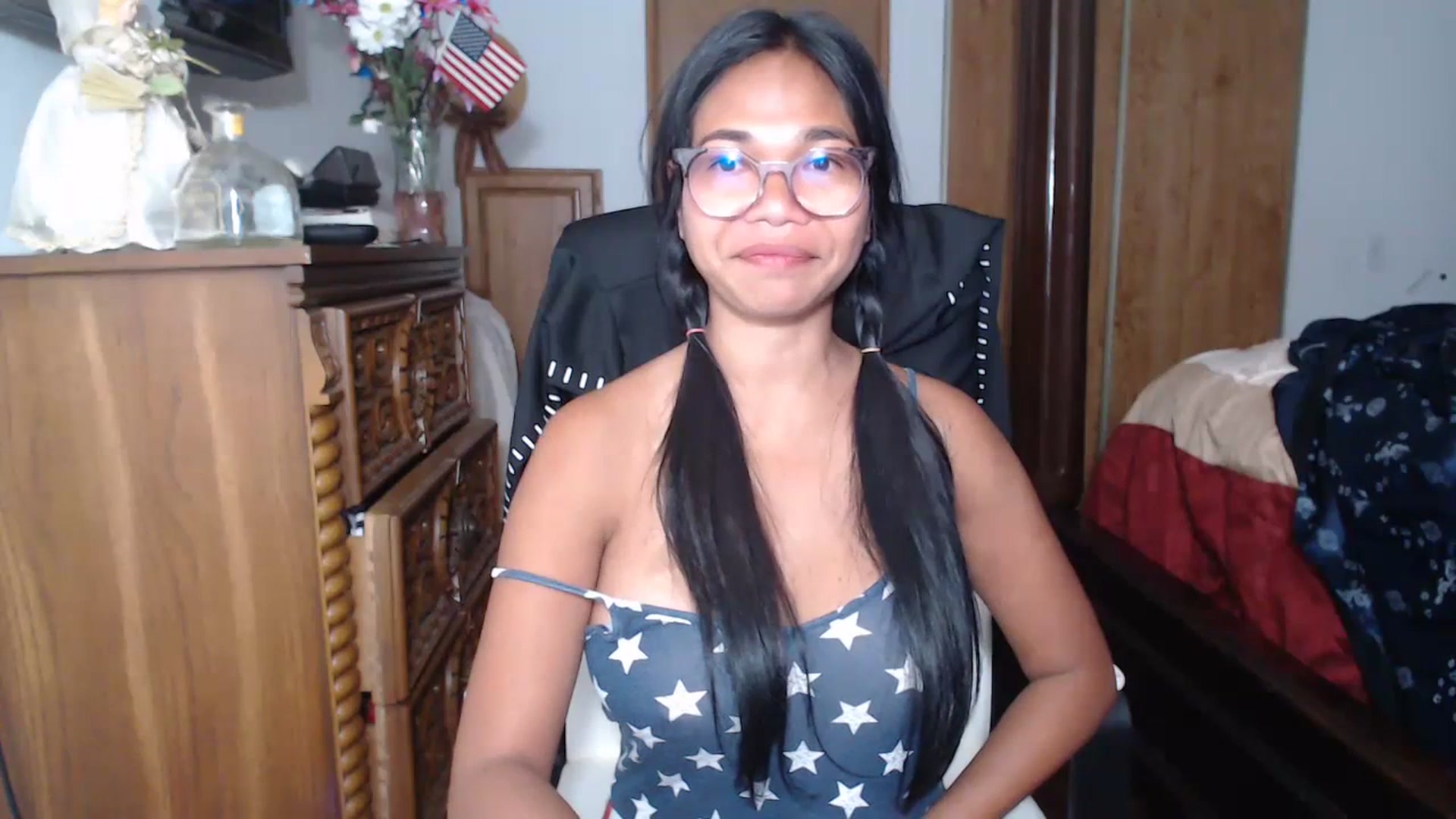 Gallery image thumbnail from Littlekai2023's myfreecams stream on, 07/02/2023, 16:08 image 19 of 20