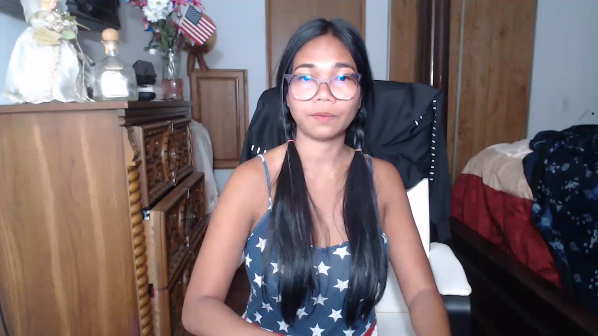 Gallery image thumbnail from Littlekai2023's myfreecams stream on, 07/02/2023, 16:08 image 12 of 20