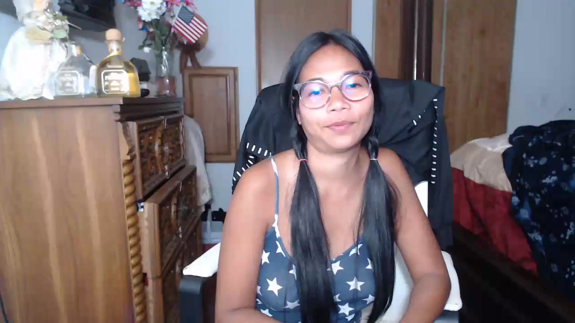 Gallery image thumbnail from Littlekai2023's myfreecams stream on, 07/02/2023, 17:07 image 7 of 20