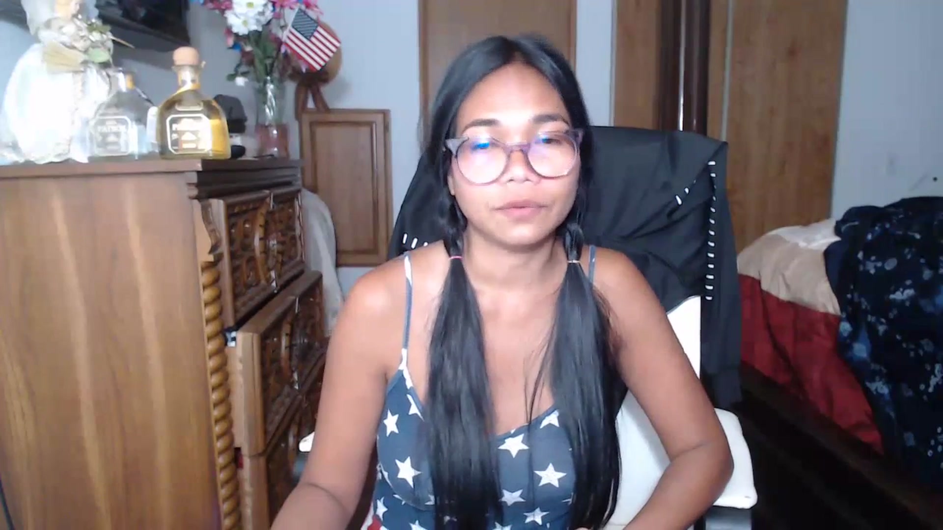 Gallery image thumbnail from Littlekai2023's myfreecams stream on, 07/02/2023, 17:07 image 6 of 20